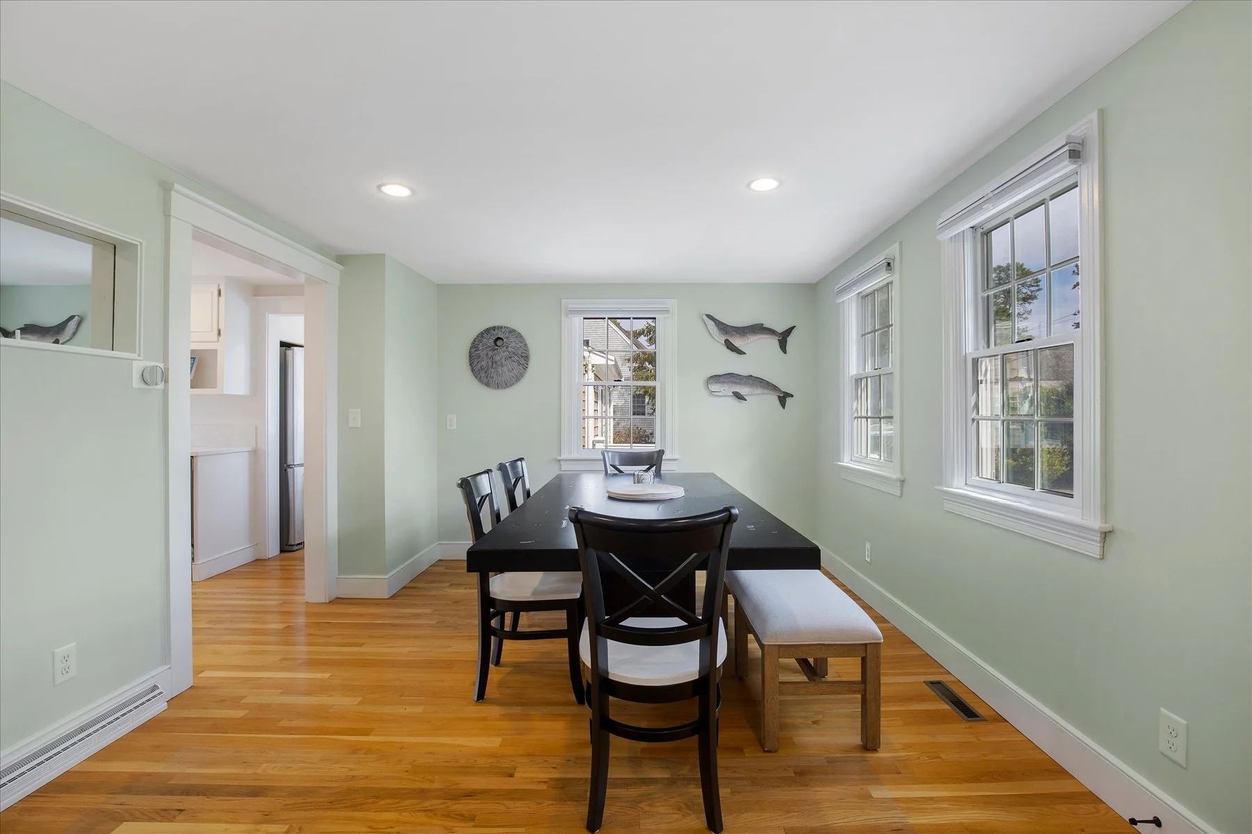 Cape Cod Vacation Rental Management | Tuxfin Hospitality Property - Dog-Friendly Yarmouth Home for Short Term Bookings - Save Money over Airbnb & VRBO - Homeowners Rent Second Homes for Extra Income. 100 Kingsbury Beach Eastham