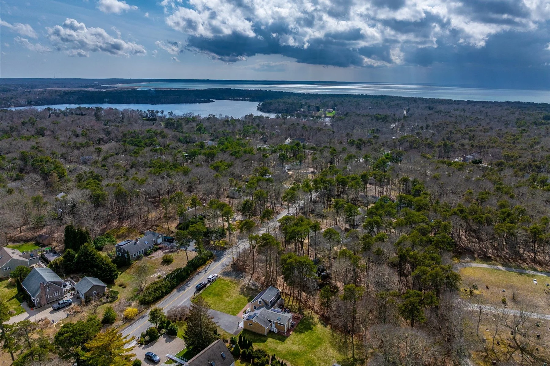 Cape Cod Vacation Rental Management | Tuxfin Hospitality Property - Dog-Friendly Yarmouth Home for Short Term Bookings - Save Money over Airbnb & VRBO - Homeowners Rent Second Homes for Extra Income. 100 Kingsbury Beach Eastham