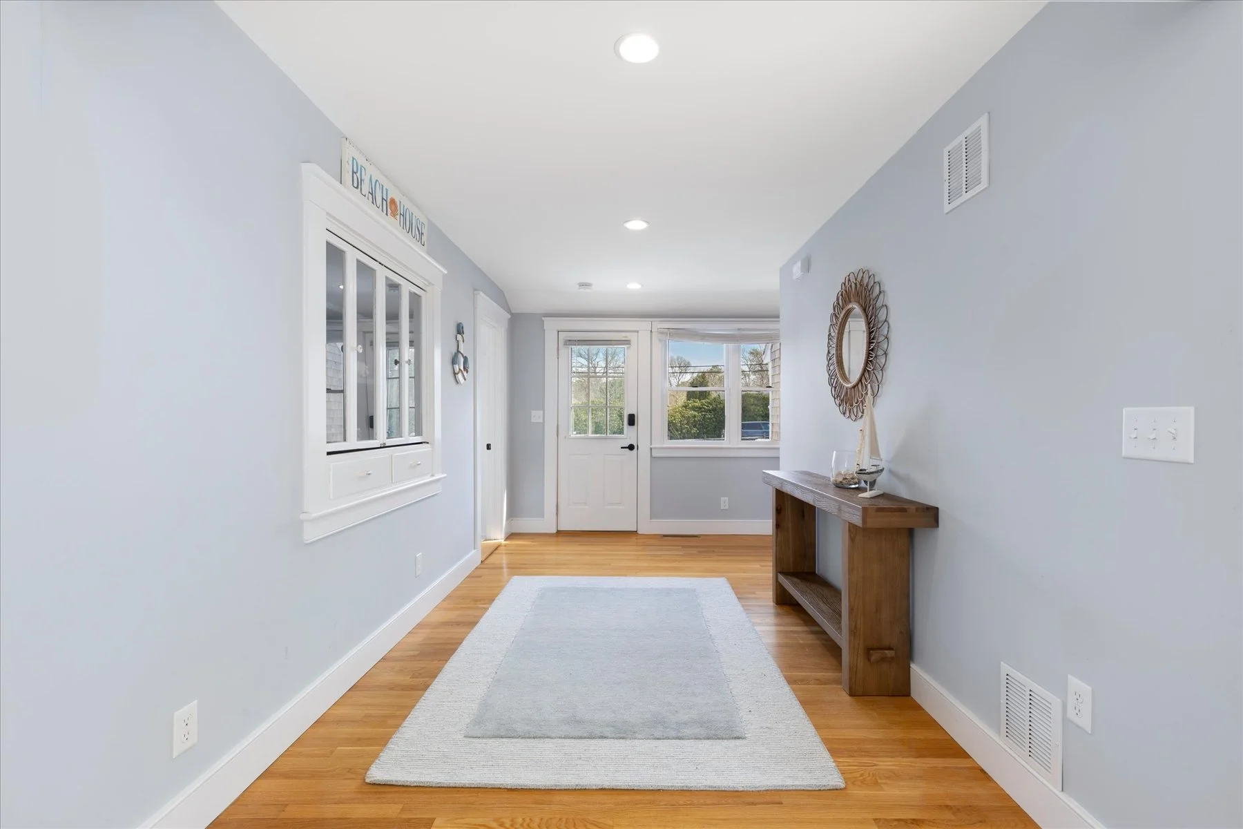 Cape Cod Vacation Rental Management | Tuxfin Hospitality Property - Dog-Friendly Yarmouth Home for Short Term Bookings - Save Money over Airbnb & VRBO - Homeowners Rent Second Homes for Extra Income. 100 Kingsbury Beach Eastham