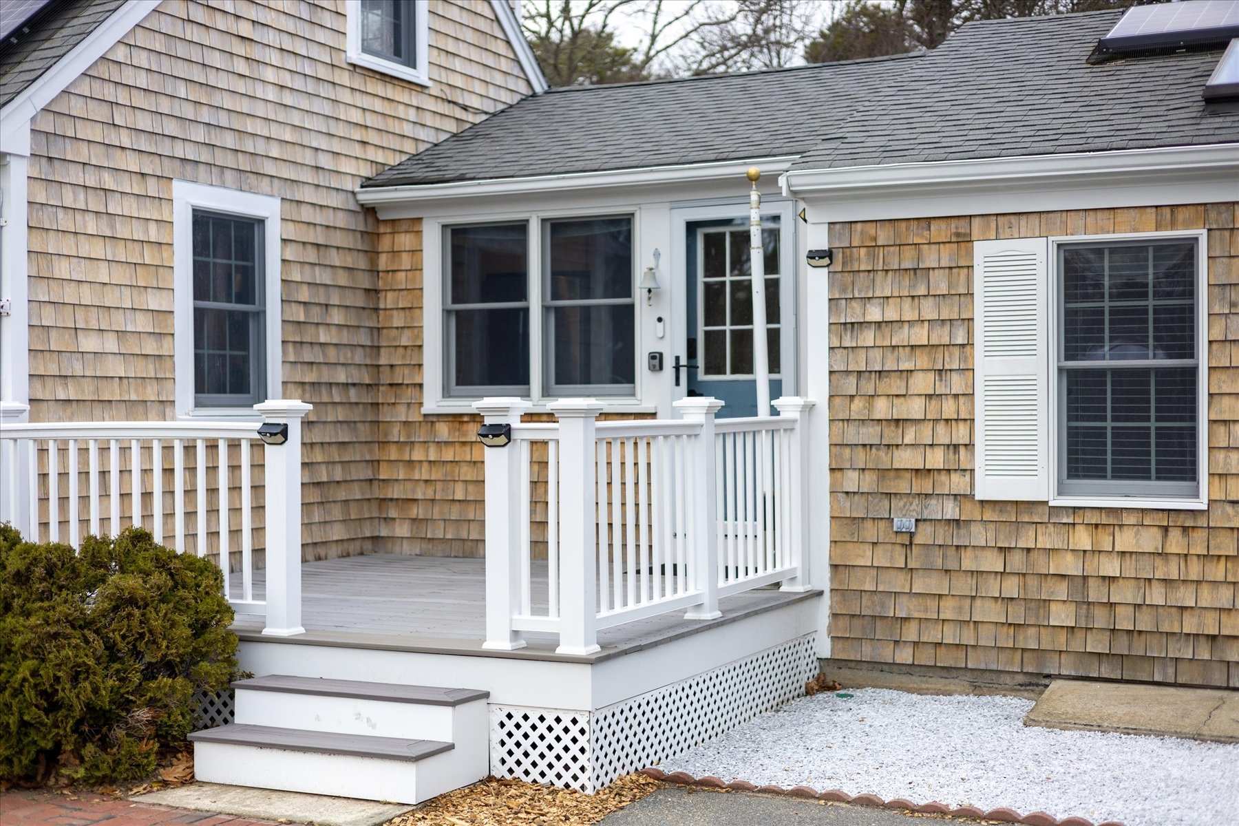 Cape Cod Vacation Rental Management | Tuxfin Hospitality Property - Dog-Friendly Yarmouth Home for Short Term Bookings - Save Money over Airbnb & VRBO - Homeowners Rent Second Homes for Extra Income. 100 Kingsbury Beach Eastham