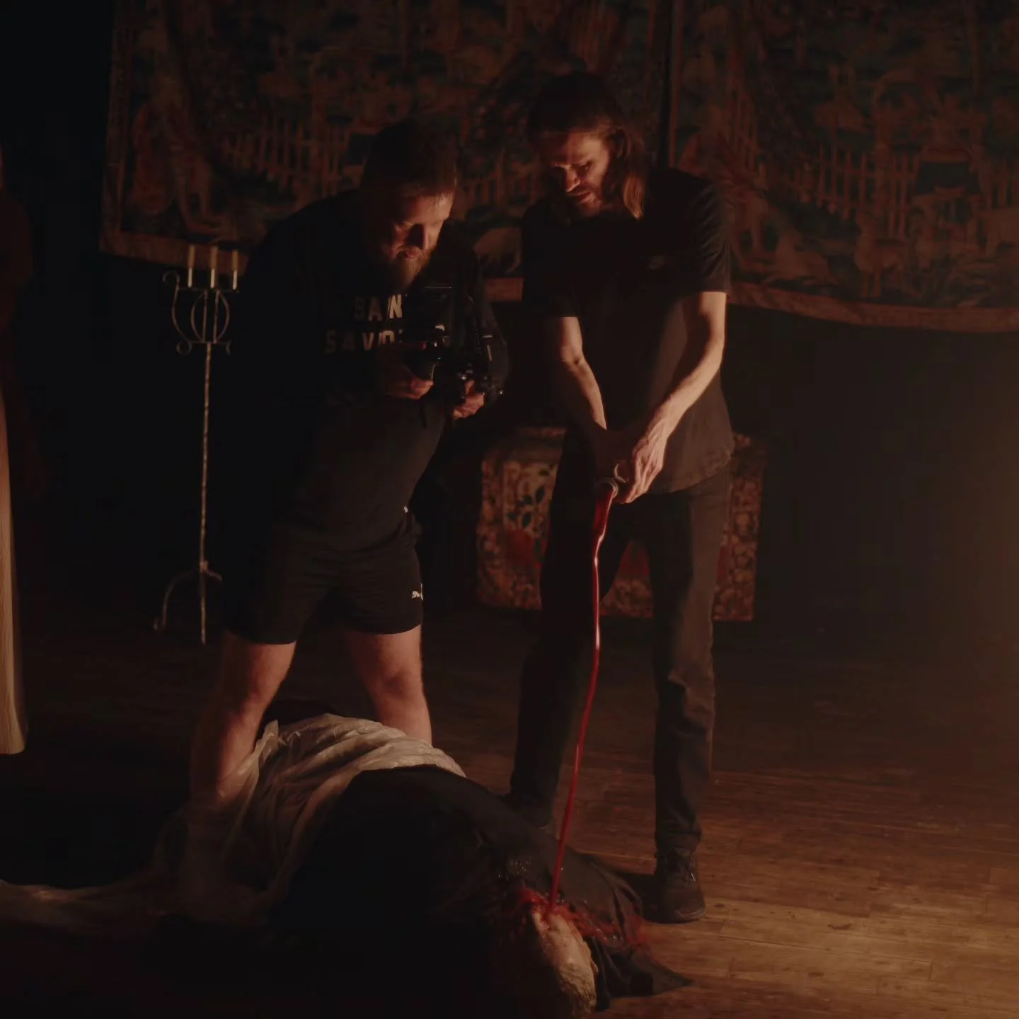 Some more actual BTS shots from the Deathrays Music Video

Directed by @wetheconspirators 
DoP @nickleeshielddop

#musicvideo #vintagelens