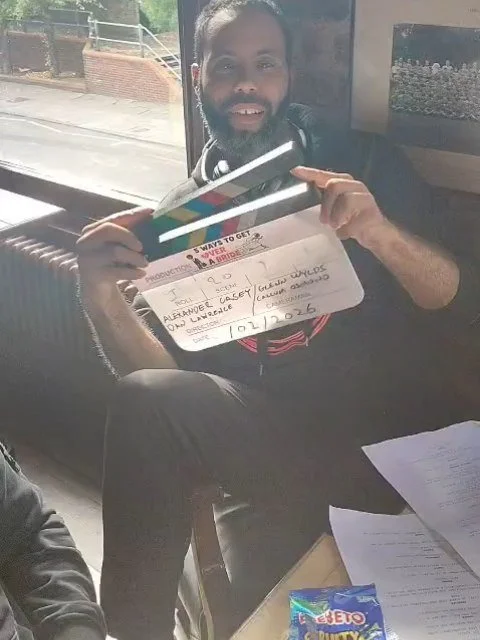 My and @officialgavingordon on set with @twoladsproductions filming for their new project.
Big thanks to @alexander_caseyy @danlawrencecomedy and @wyldsfilm for getting us involved 
Can you guess the role? Wrong answers only lol