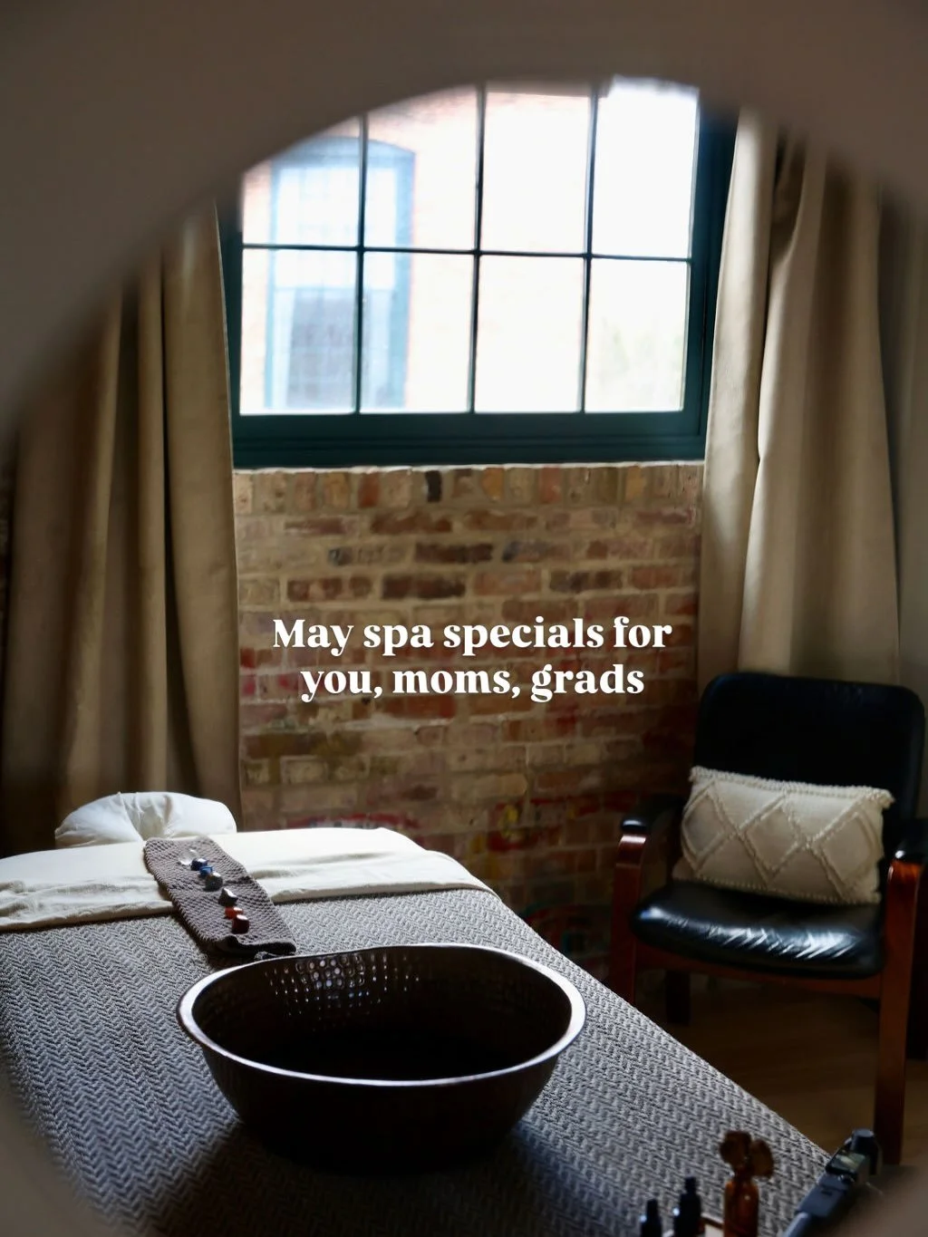 May is full! So your gift doesn&rsquo;t have to be.

This month, we&rsquo;re leaning into something we all need more of: a pause.

A moment to exhale. To be taken care of. To not be the one holding everything together.

Our Mother&rsquo;s Glow Packag