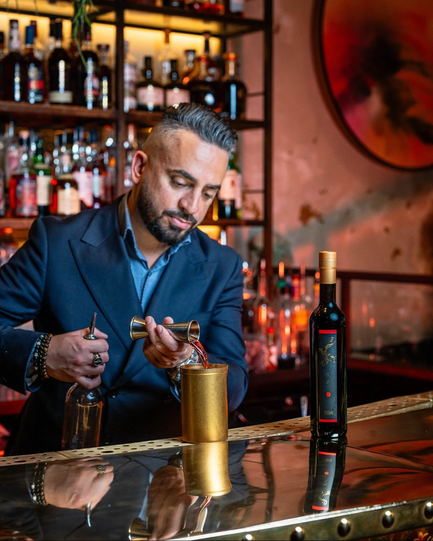 Kata Killa 👇

A clarified cocktail with texture and lift. Ron Santiago de Cuba 20-year rum, Karminia Barolo Kinato vermouth, pistachio, hazelnut, cocoa. Silky, nutty, fun.

Would you drink it like this? Vote in the poll.