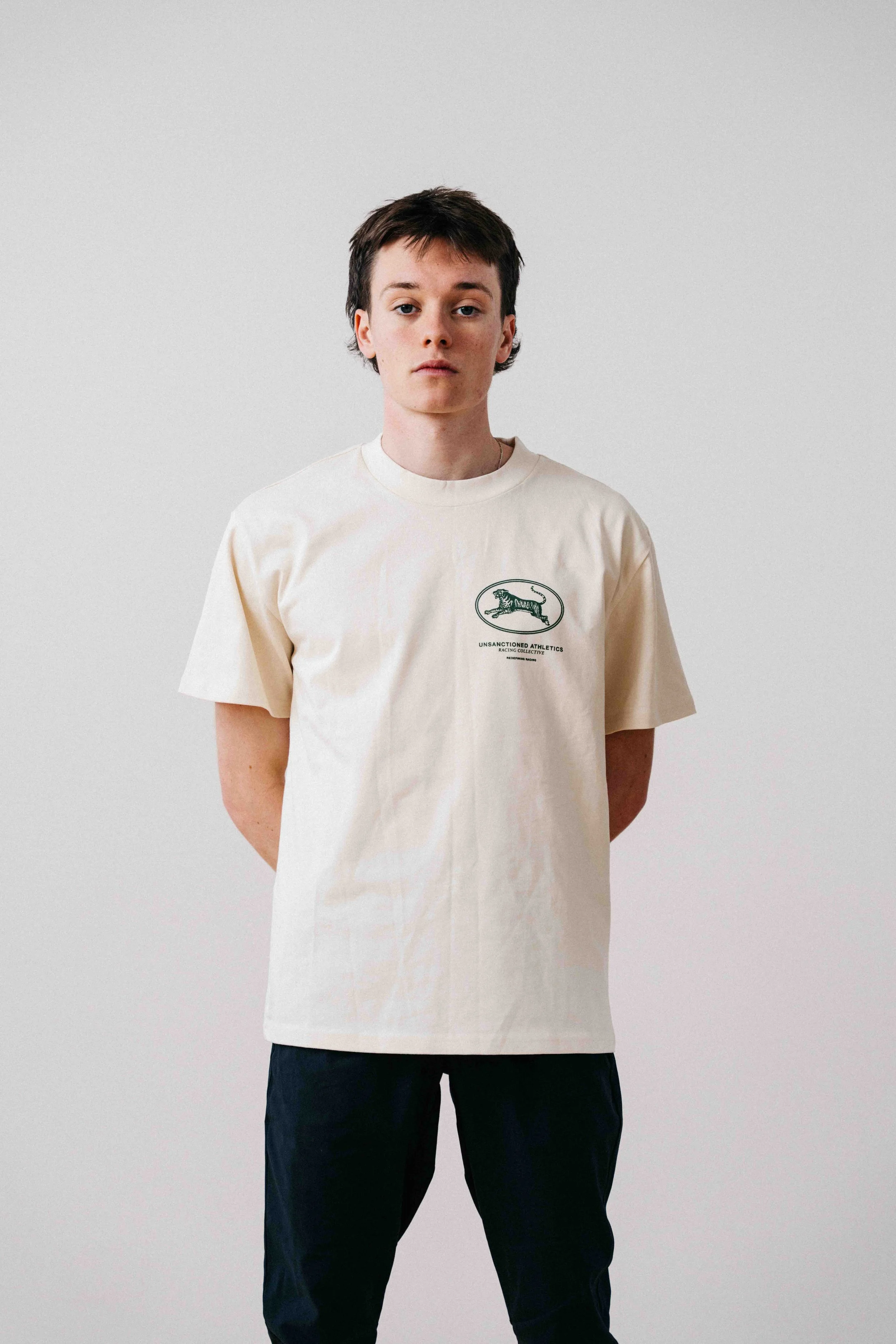 HERITAGE COLLECTION / OFF WHITE & GREEN BOXY TEE