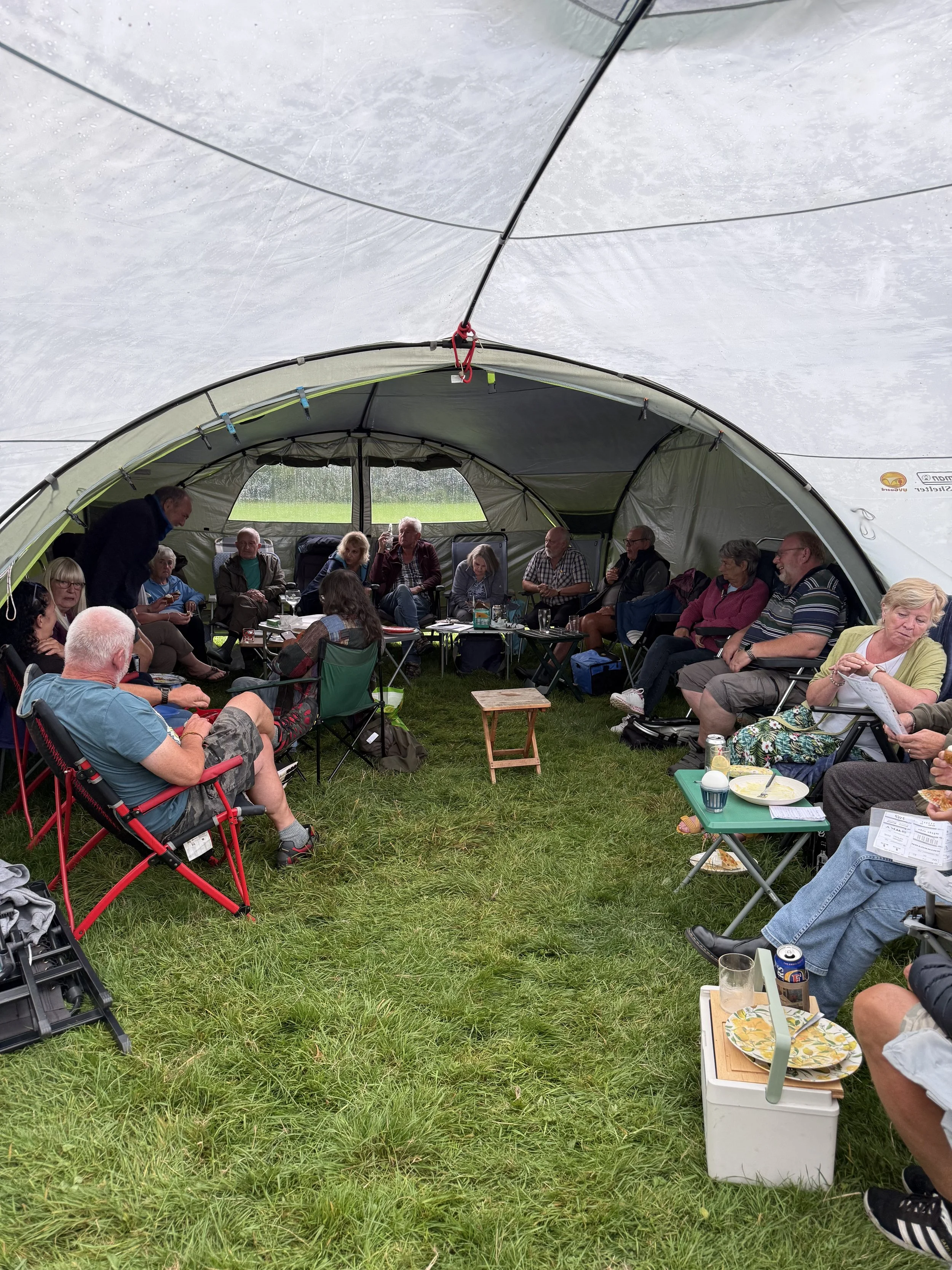 🌭 Bank Holiday Sausage Sizzle – Whittington