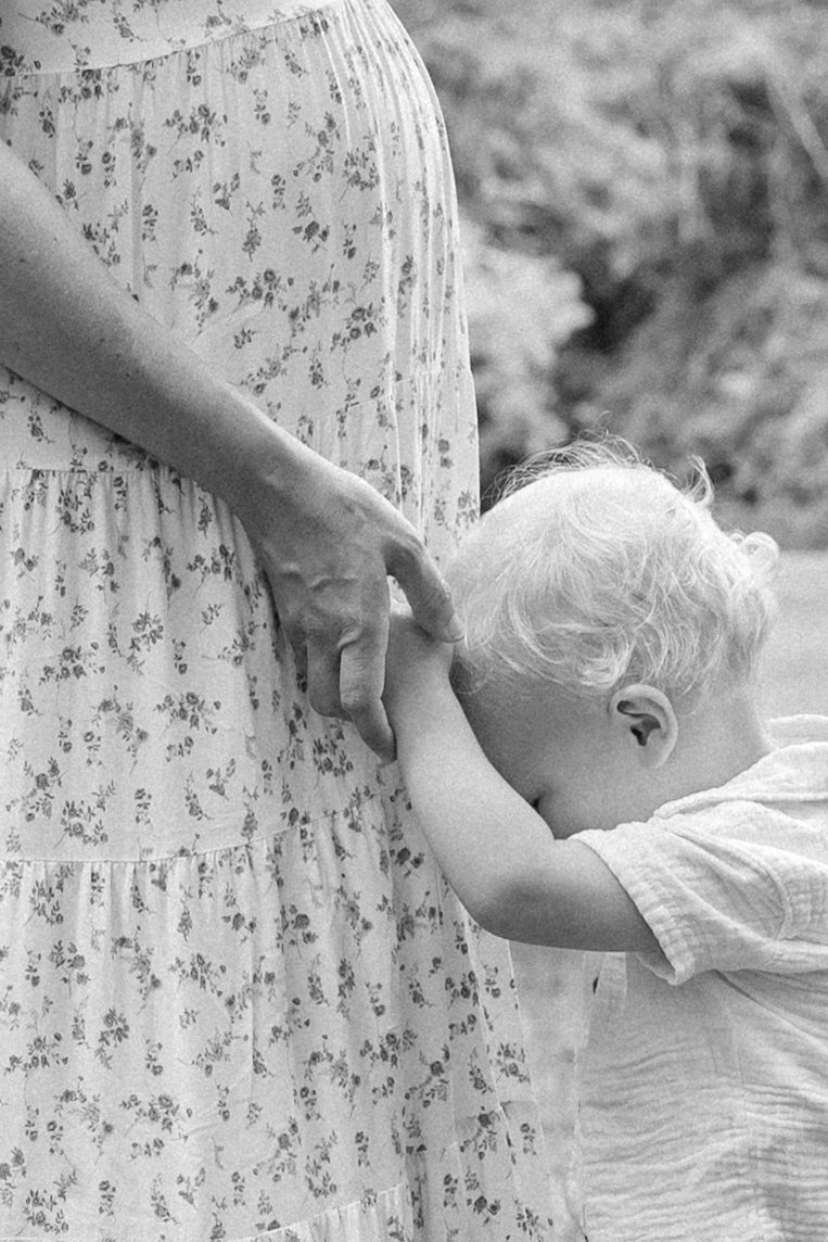 6.26.26-KeeliFaithPhotography-JohnsonMaternity-Mini-29.jpg