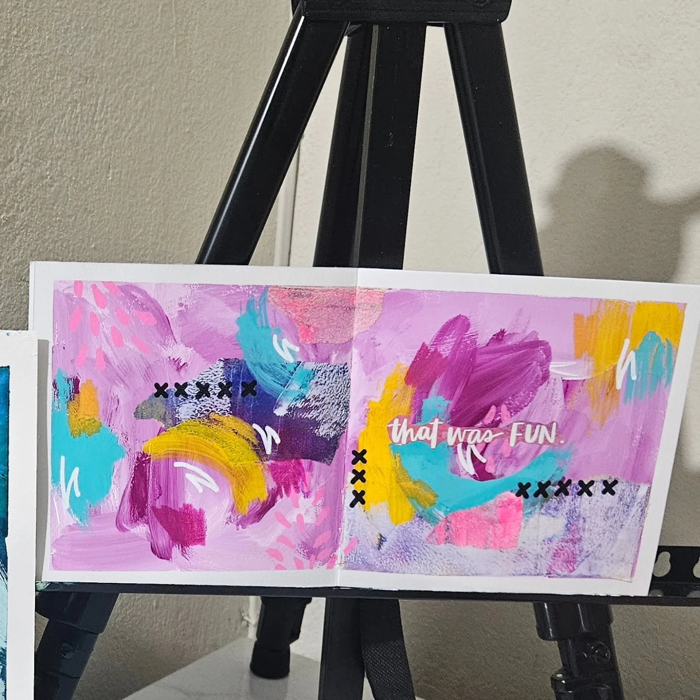 The colours on this one 😍 👌 
.
.
.
#abstractart #paintafeeling #artist #abstract #paintmixing #draw