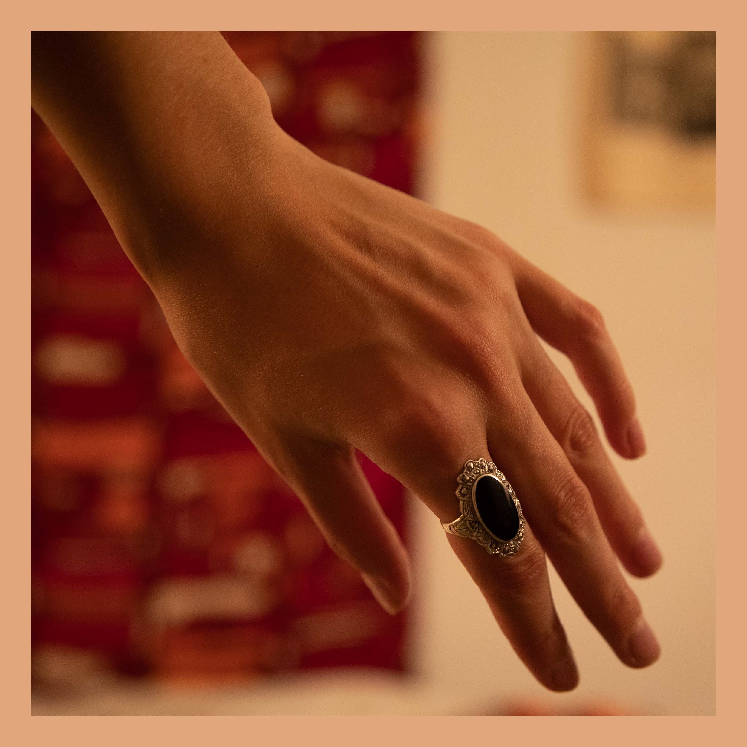 La bague Art Déco de grand-mère, Photographie numérique