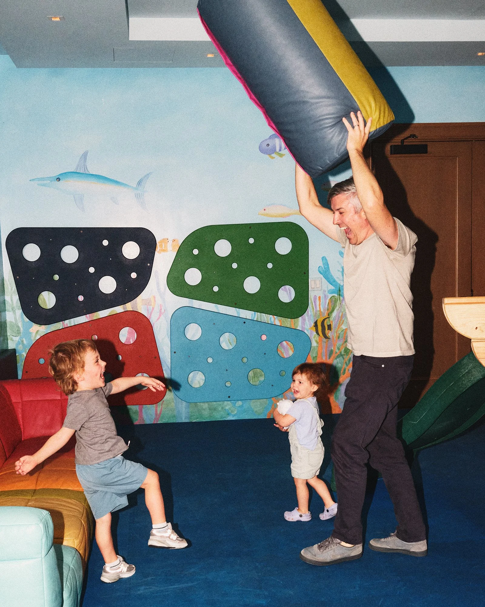 MADIVAN  STUDIOS NYC Family Photography