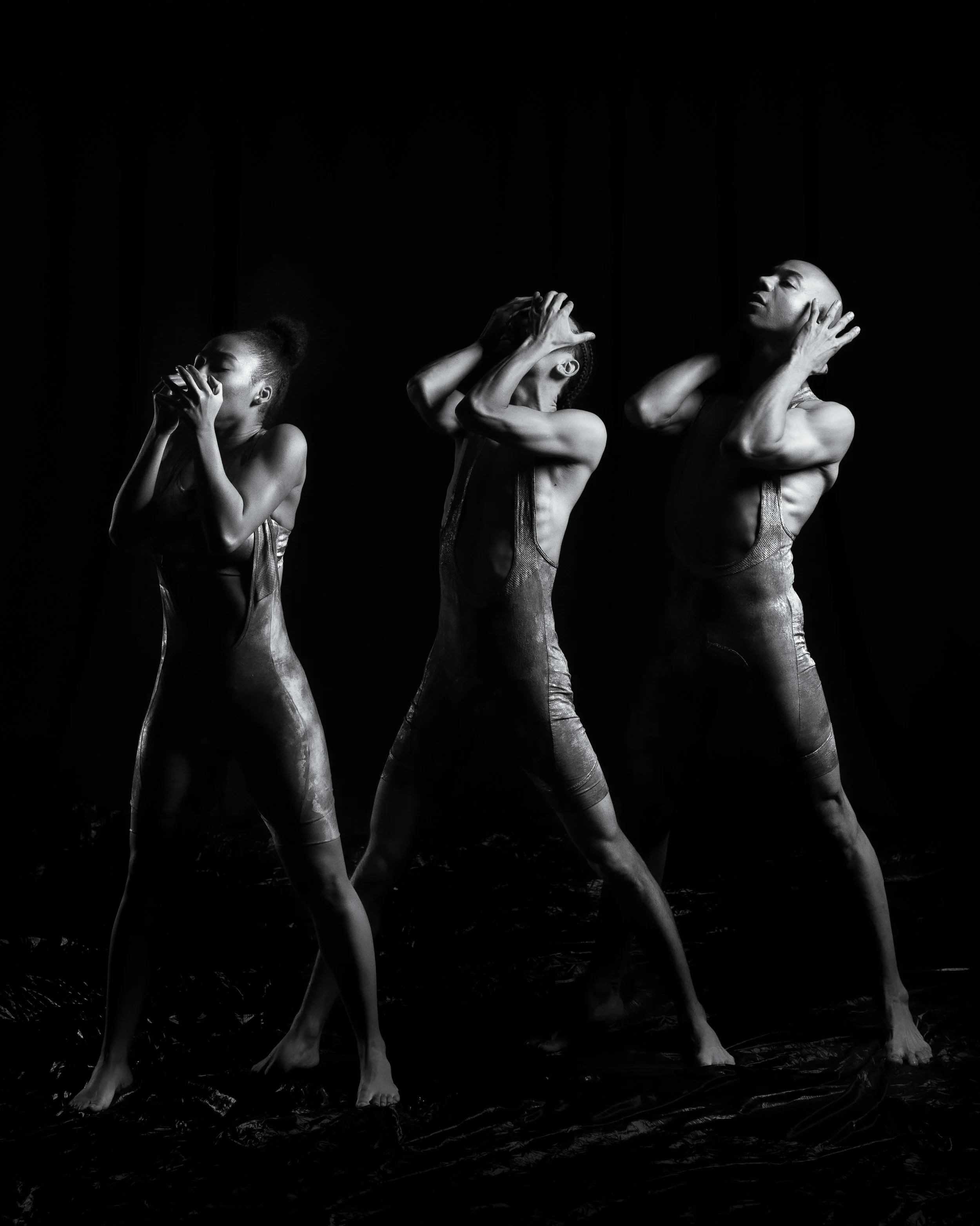 TRIBE-BLACK-HOLE-8-Photo Credit-Itai Zwecker.jpg