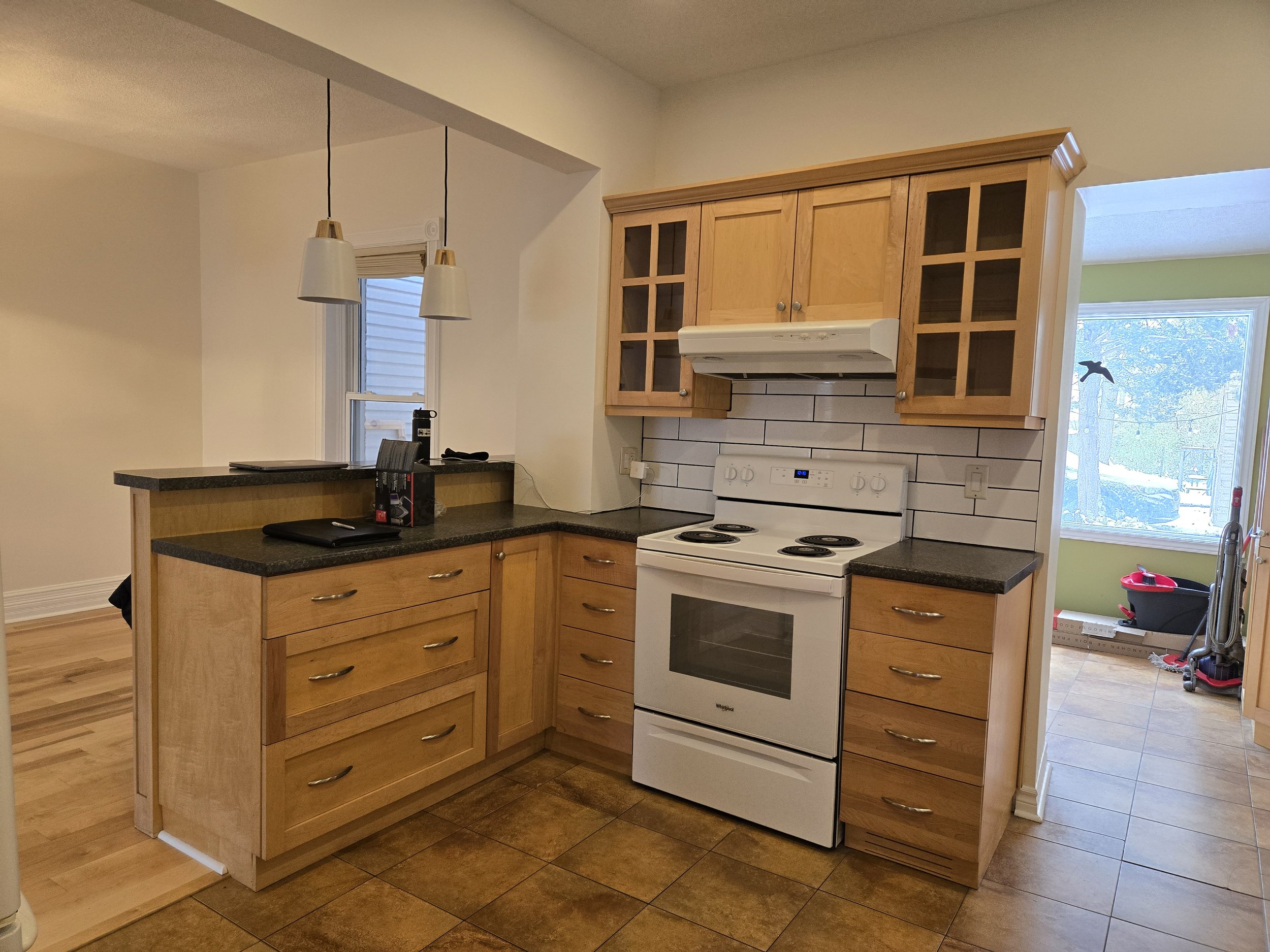 Main - 415 Dublin Street