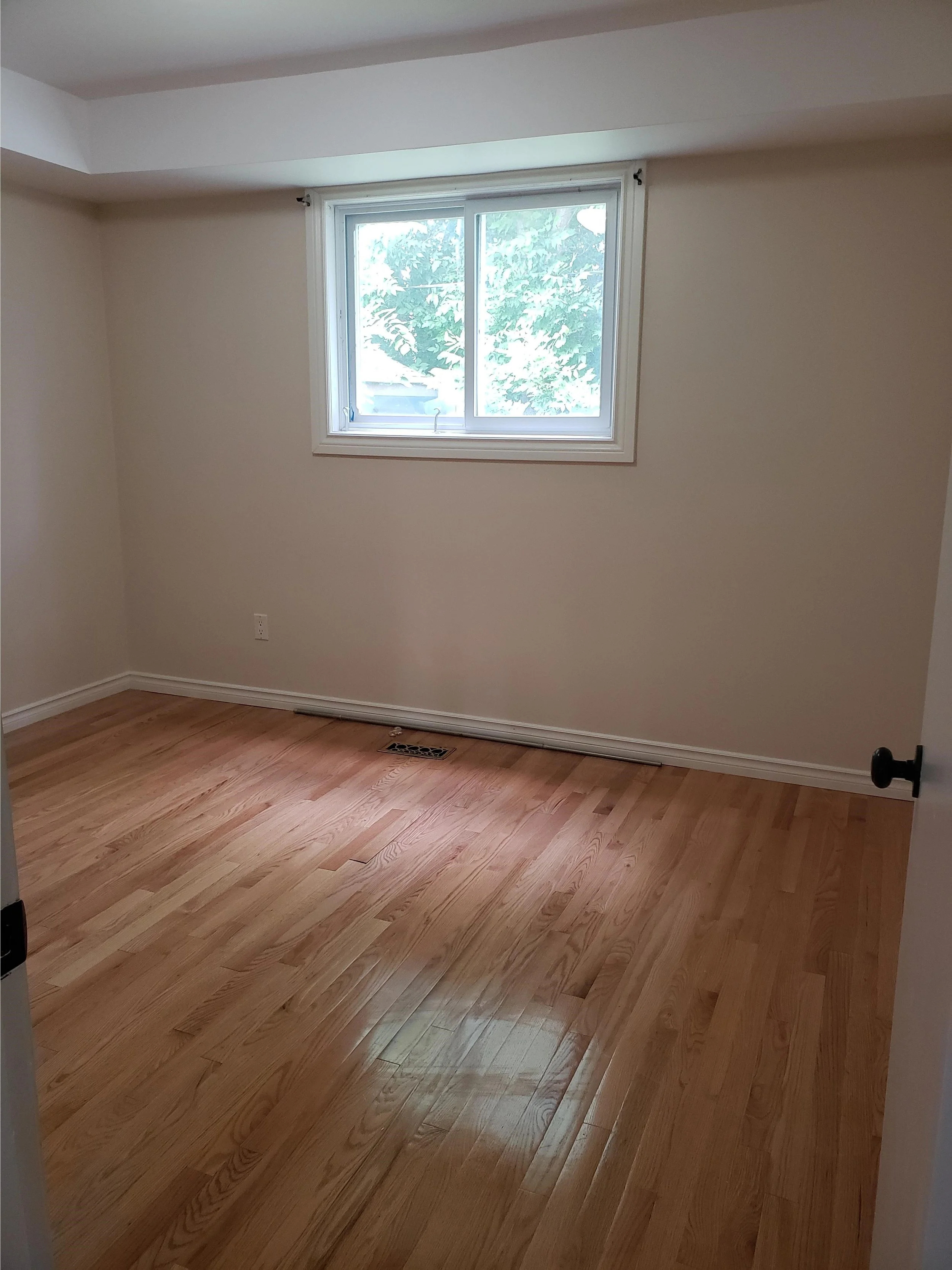 Bdrm2.jpg