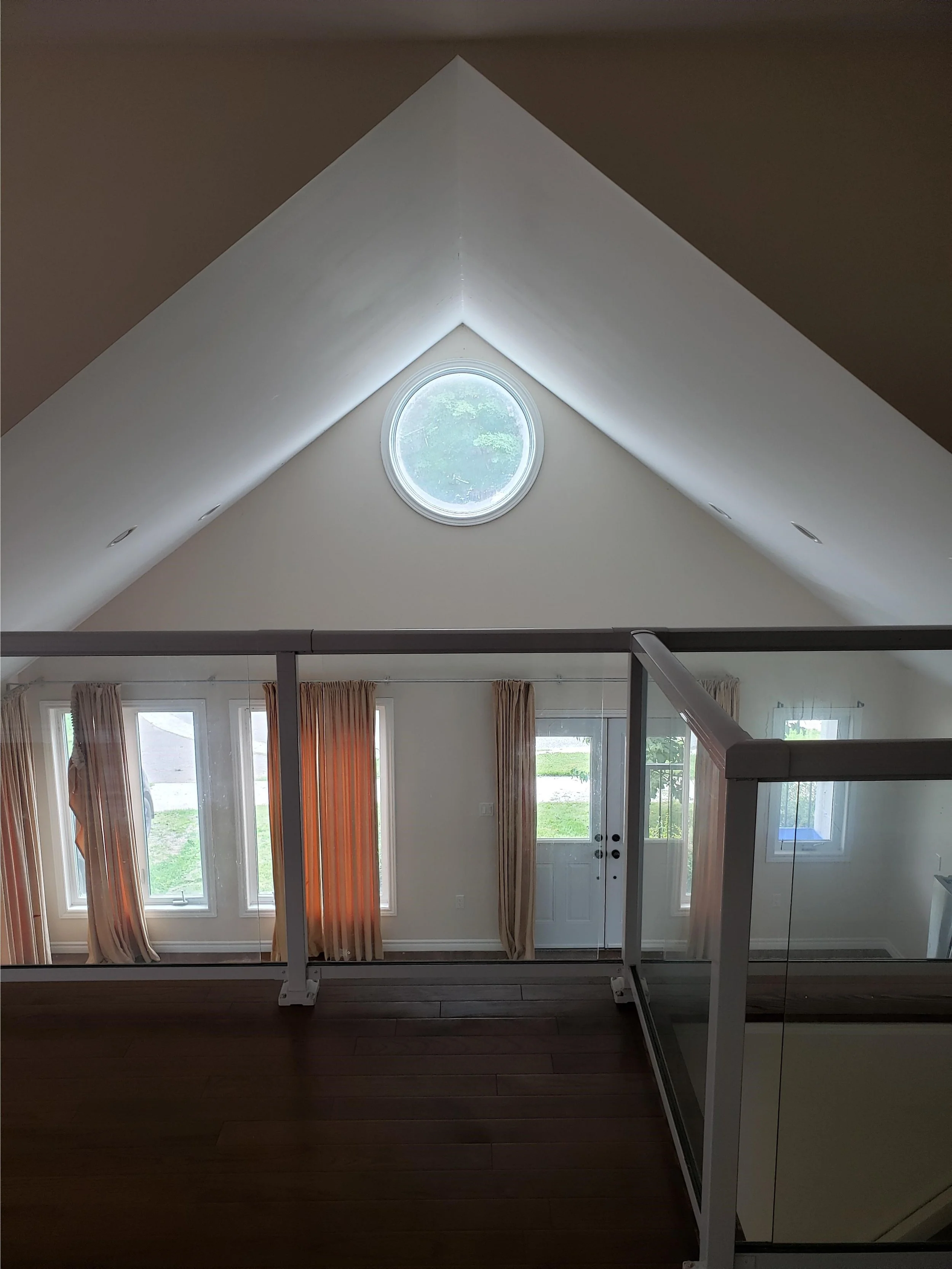 Foyer.jpg