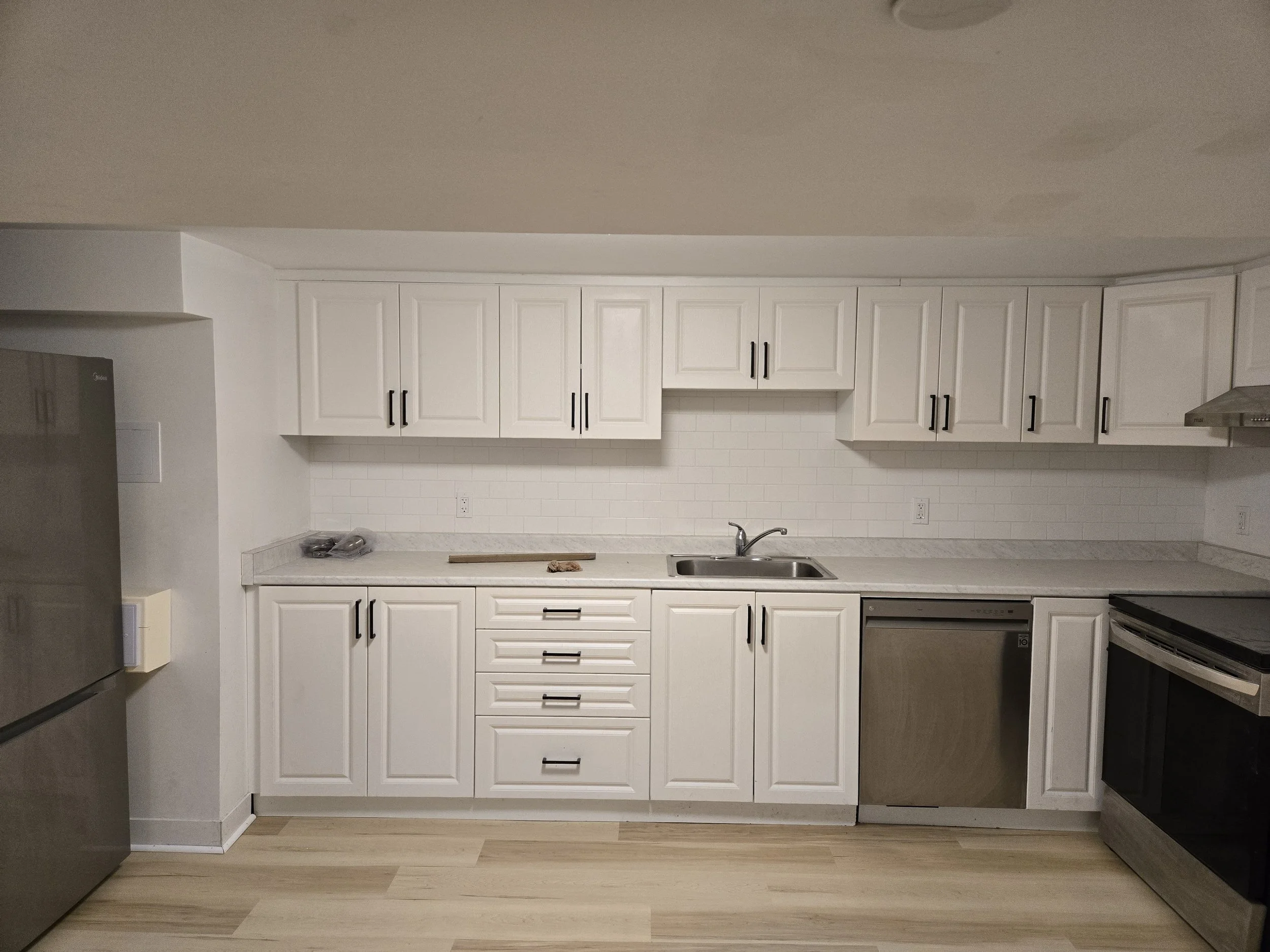 Lower Unit - 1259 Algonquin Boulevard