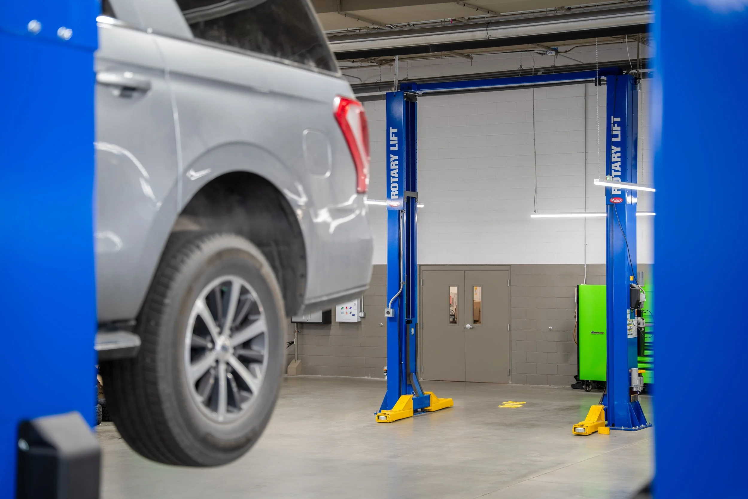 Ford Truck Center-06.jpeg