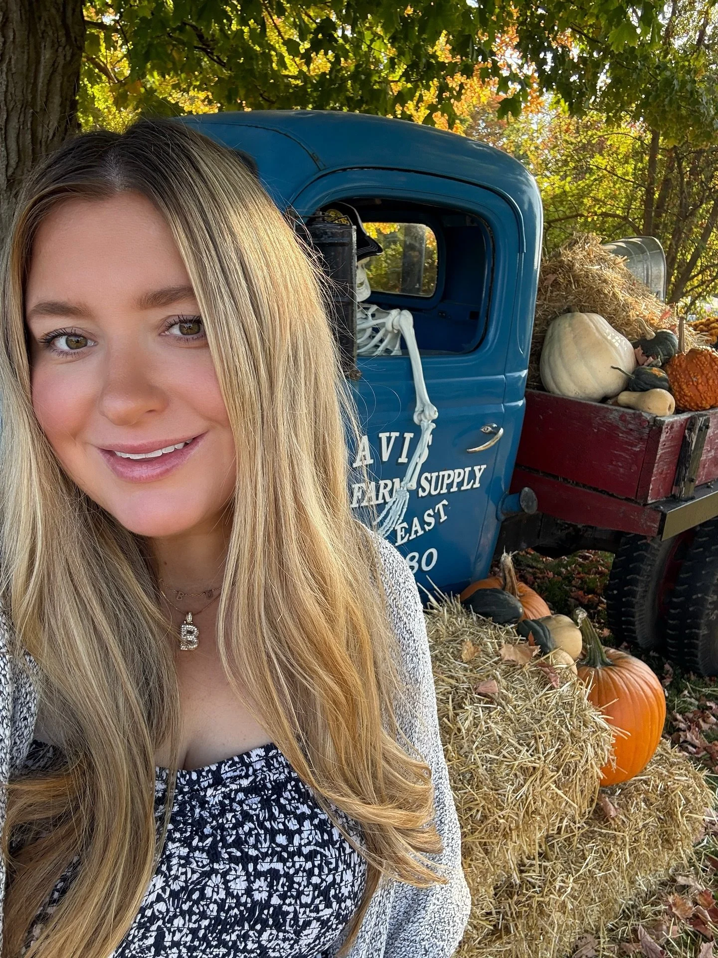 Hey friends! Happy Autumn! 🍂 Come by Davis Family Farm in Caledon today between 10 AM to 3 PM to visit us at our booth! We&rsquo;d love to see you! PS- Our PJs are on special show pricing today- come shop in-person and feel the soft bamboo yourself!