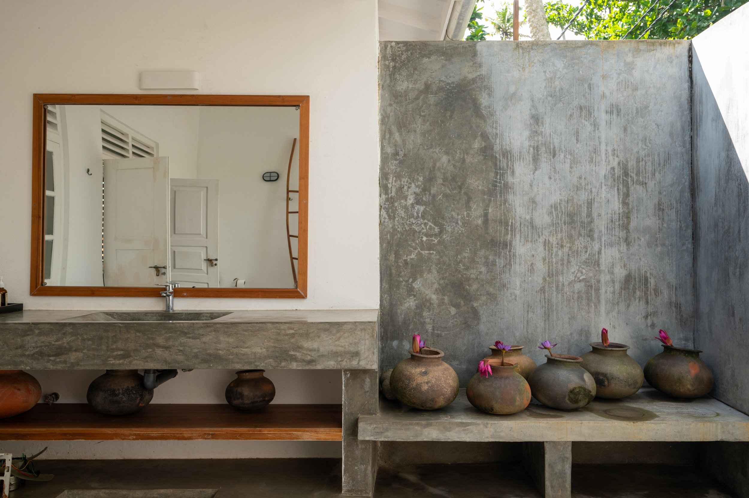 Villa_bunk_bath.jpg