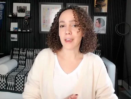 How public servants build trust - Ashleigh Axios