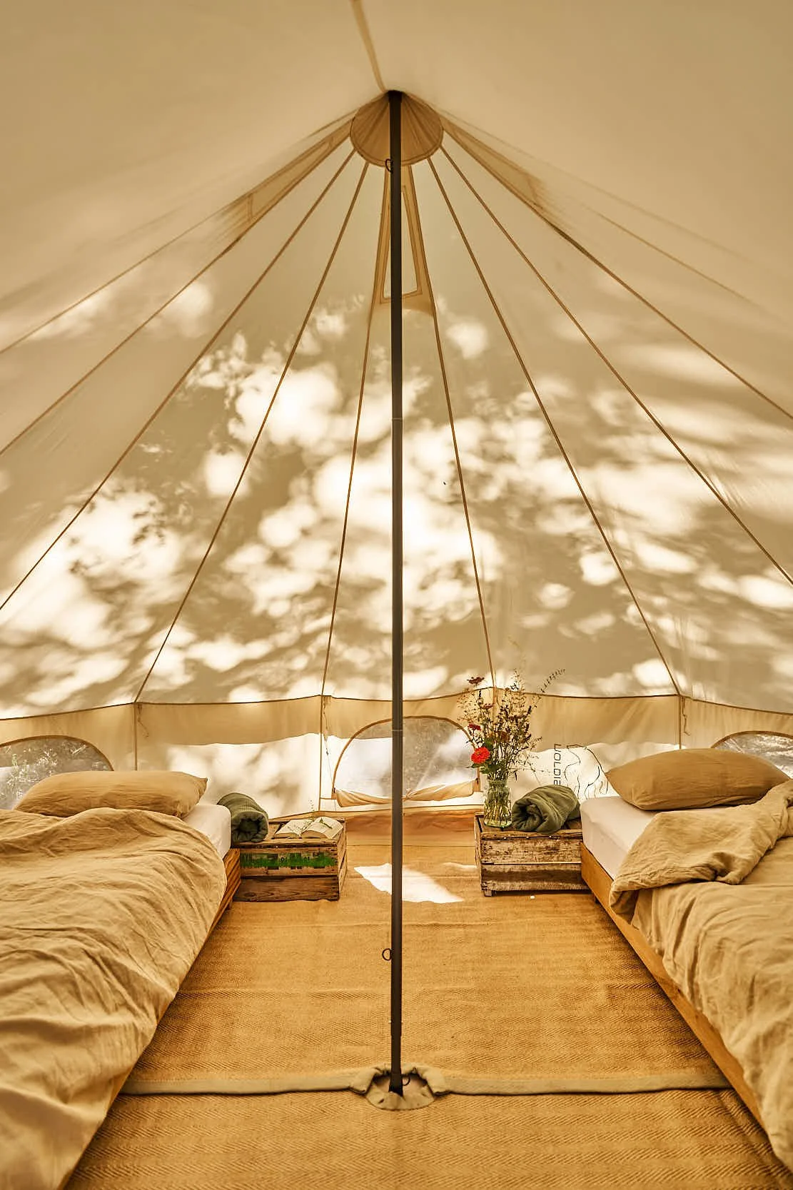 slow-farm-days-pomodoro-glamping-innenraum.jpg