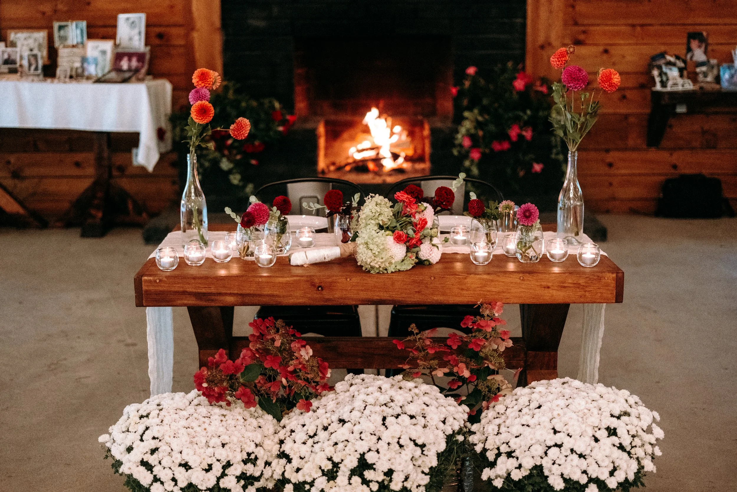 Sweetheart Farm Table