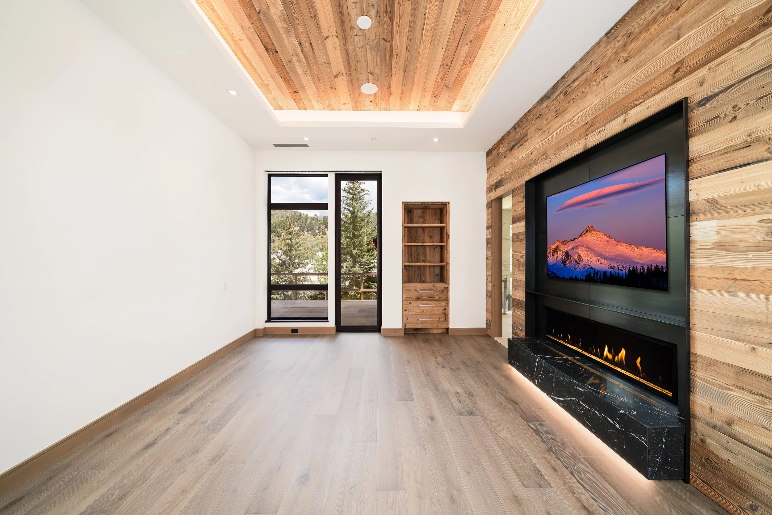 Alpenglow_Residences_030.jpg