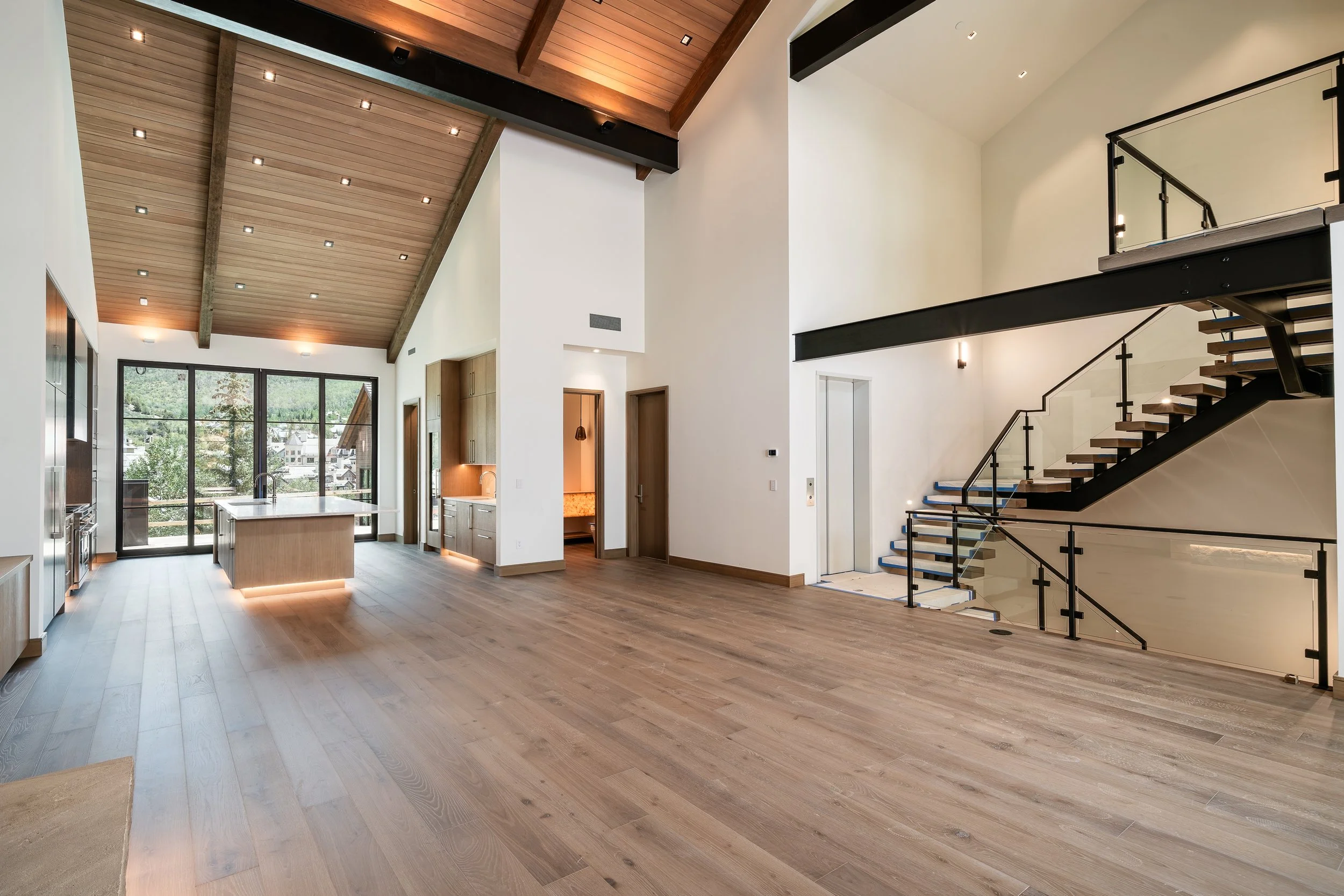 Alpenglow_Residences_025.jpg