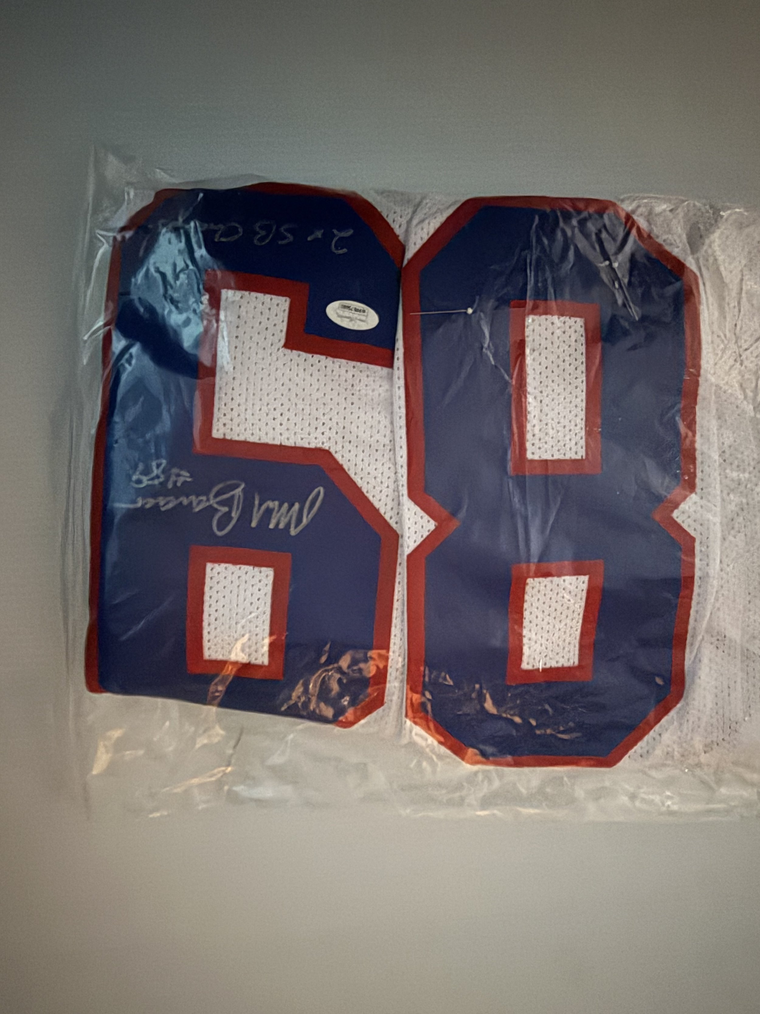 MARK VAVARO JERSEY AUTO