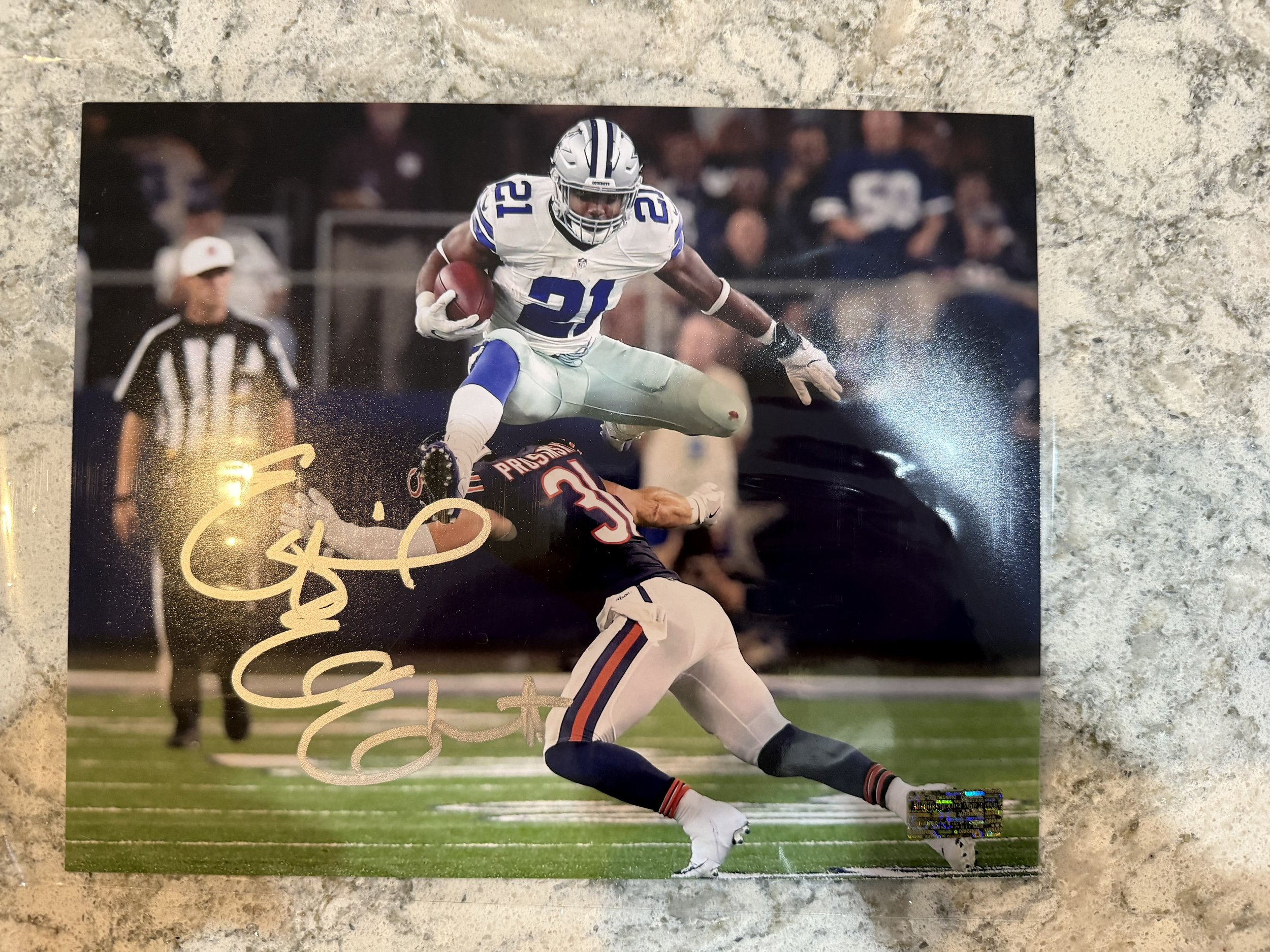 EZEKIEL ELLIOT PICTURE AUTO