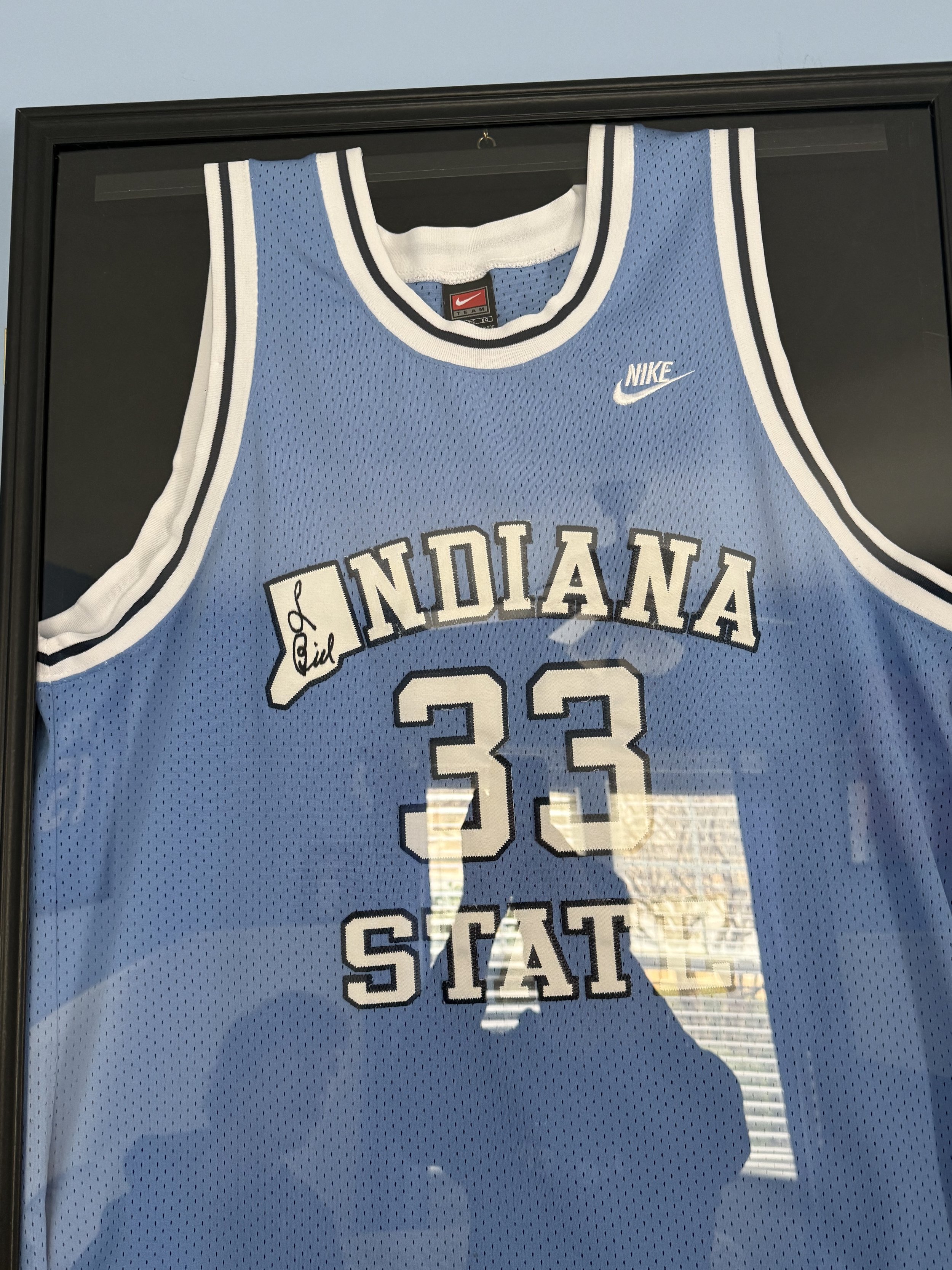 LARRY BIRD JERSEY AUTO