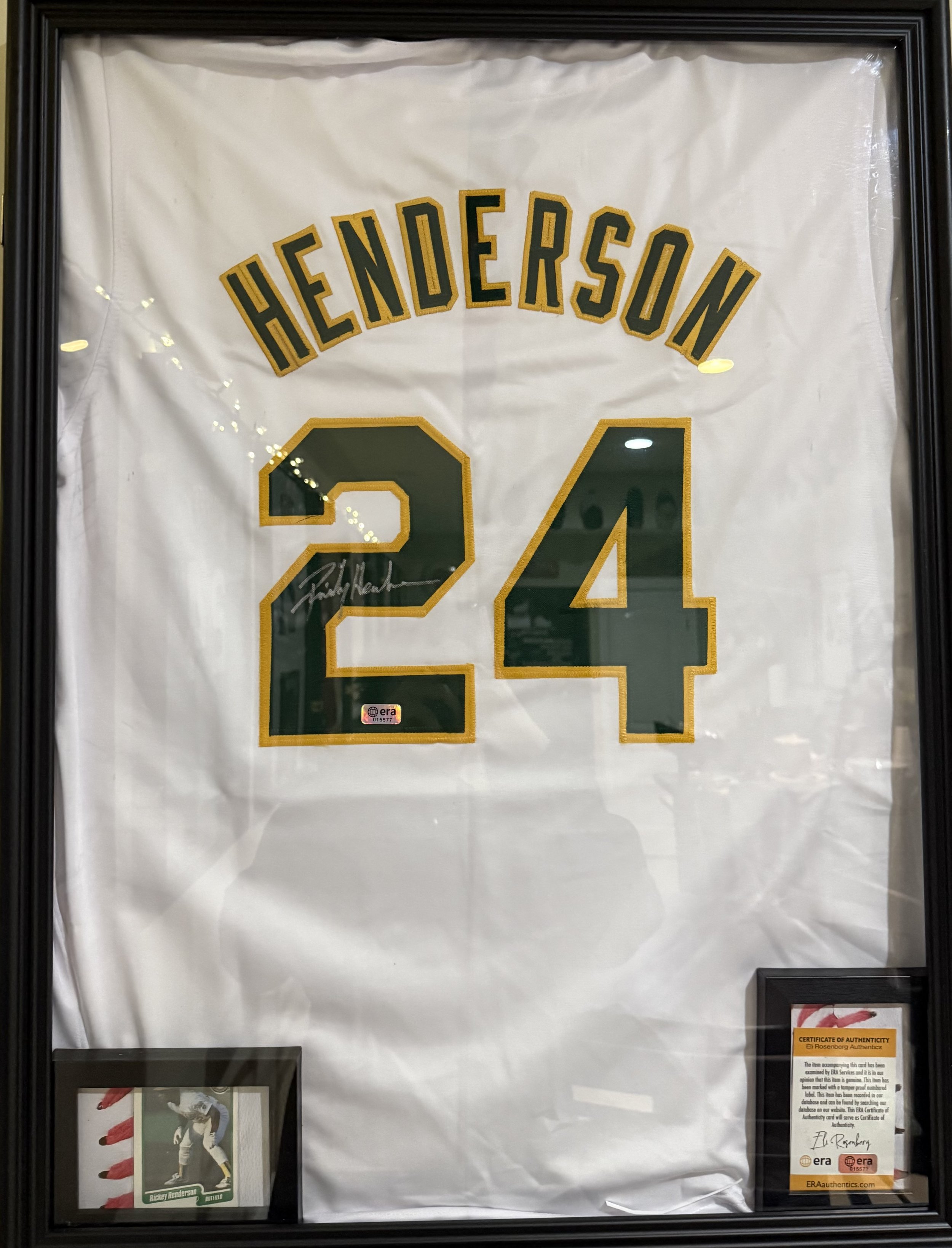 RICKEY HENDERSON JERSEY AUTO