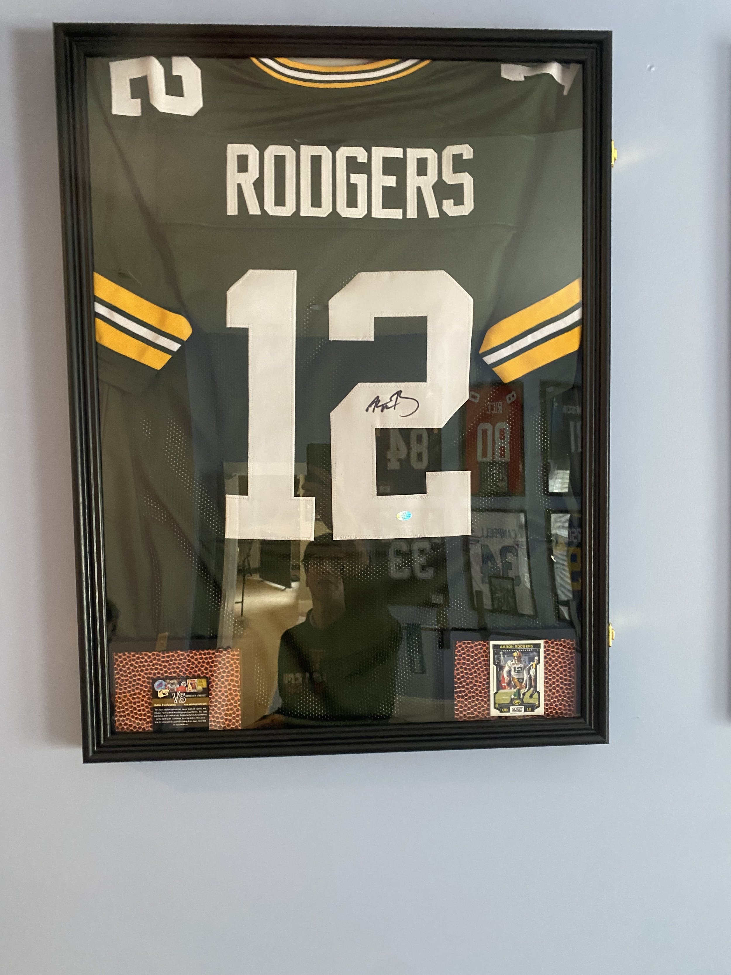 AARON RODGER JERSEY AUTO