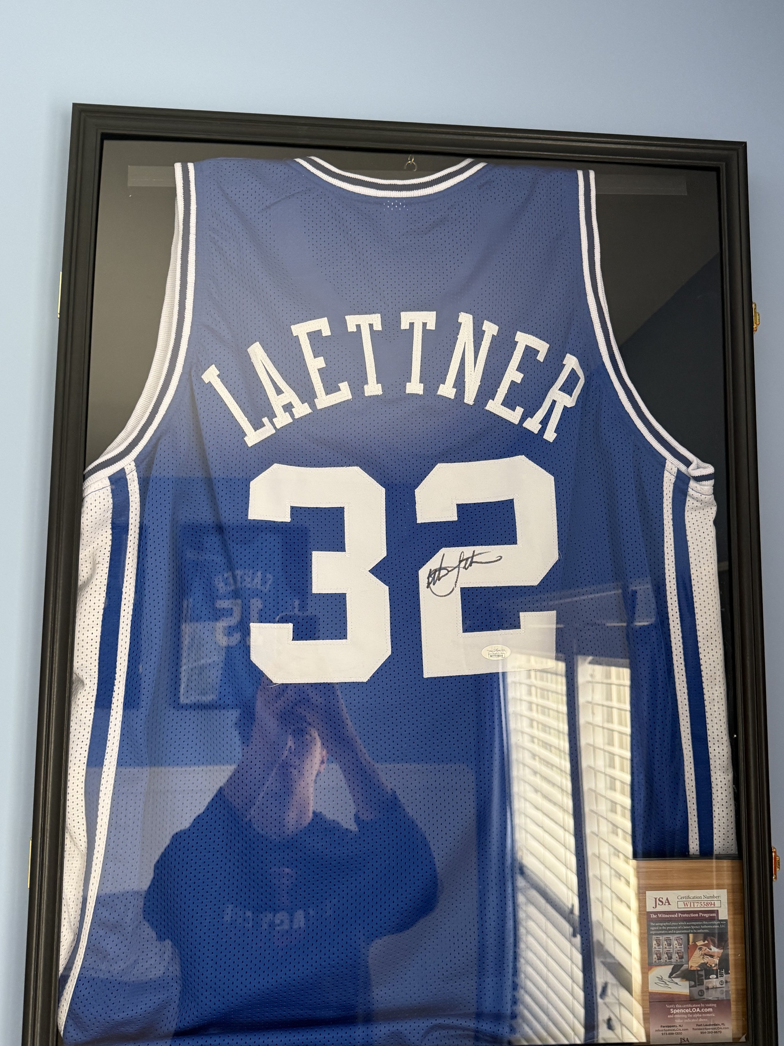 CHRISTIAN LAETTNER JERSEY AUTO
