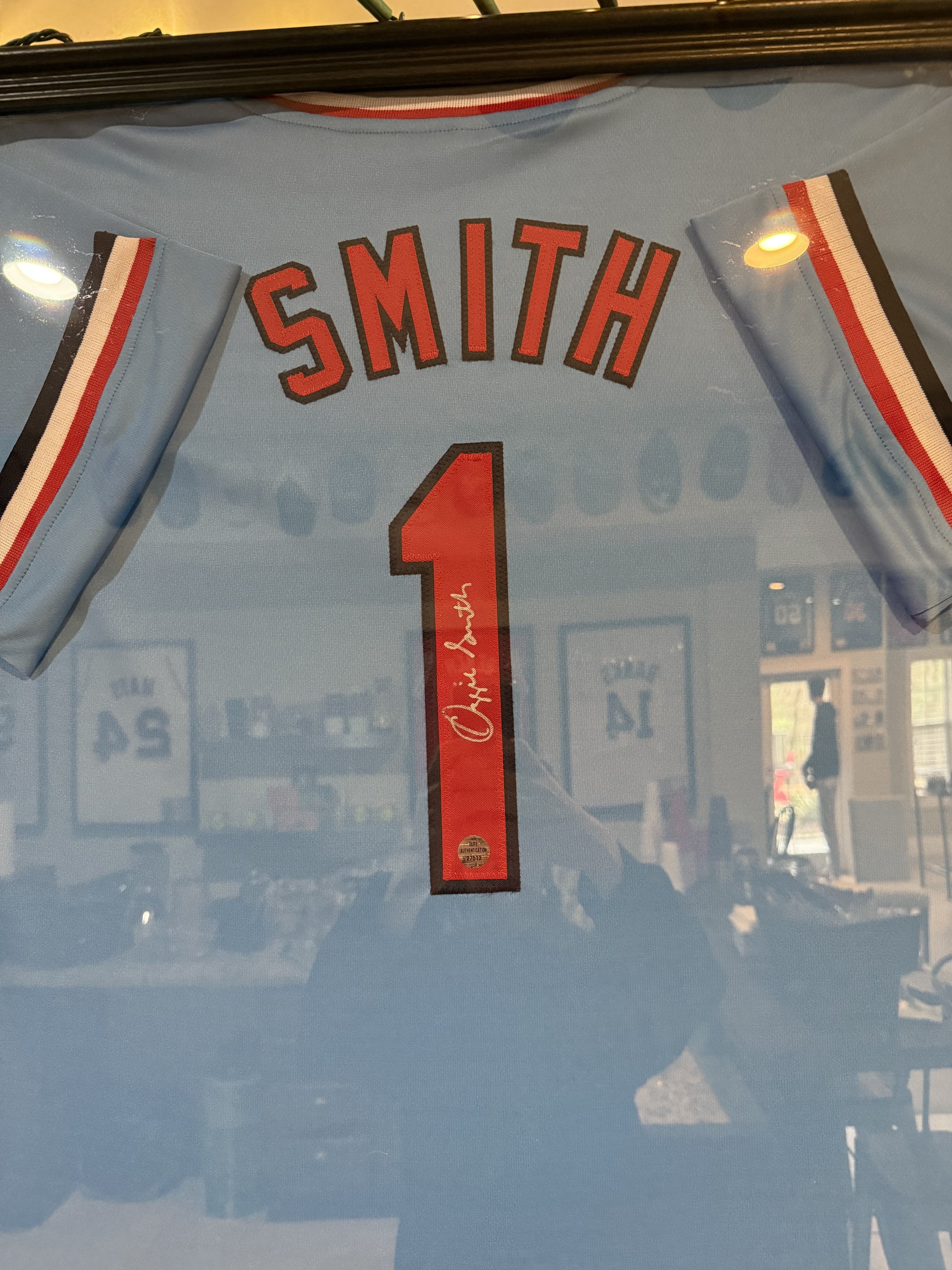 OZZIE SMITH JERSEY AUTO