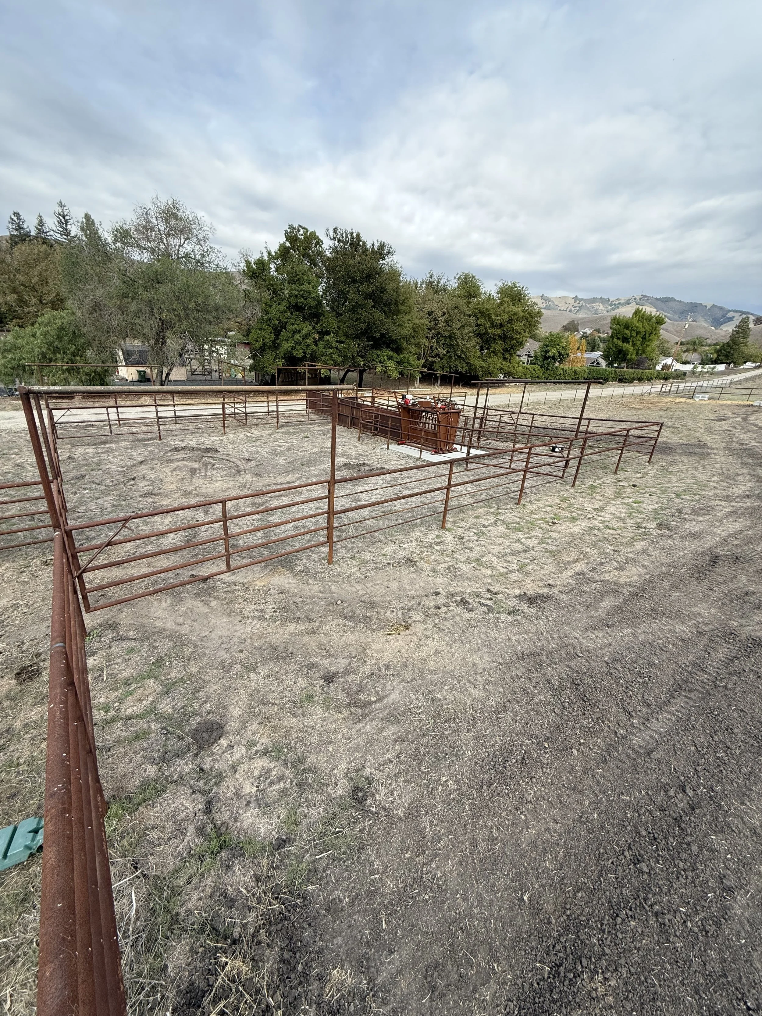 Custom pipe  ranch fence paso robles
