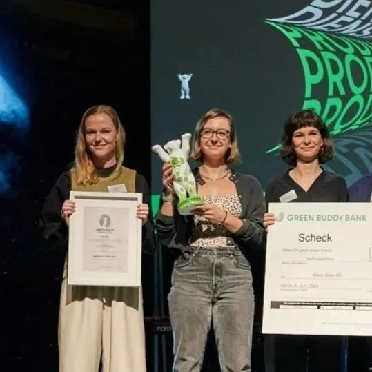 In der Kategorie „Produktion, Dienstleistungen, Handwerk“ geht der Preis an die Klara Grün UG