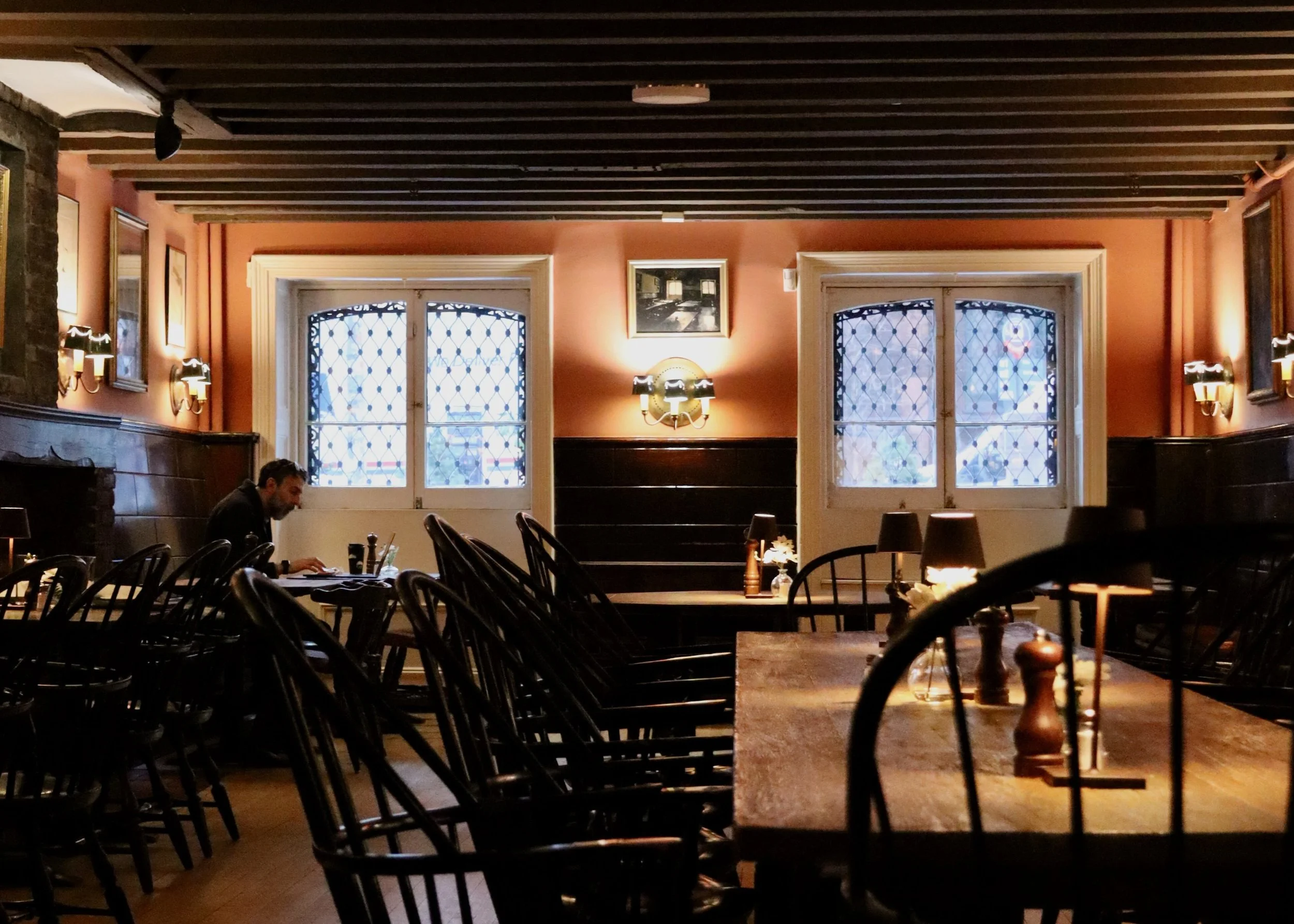  Garden-Level Dining Area 