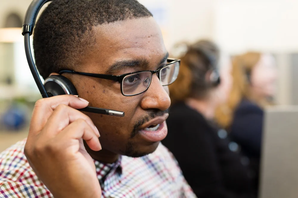 211 Crisis Hotline — United Way of the Lakeshore