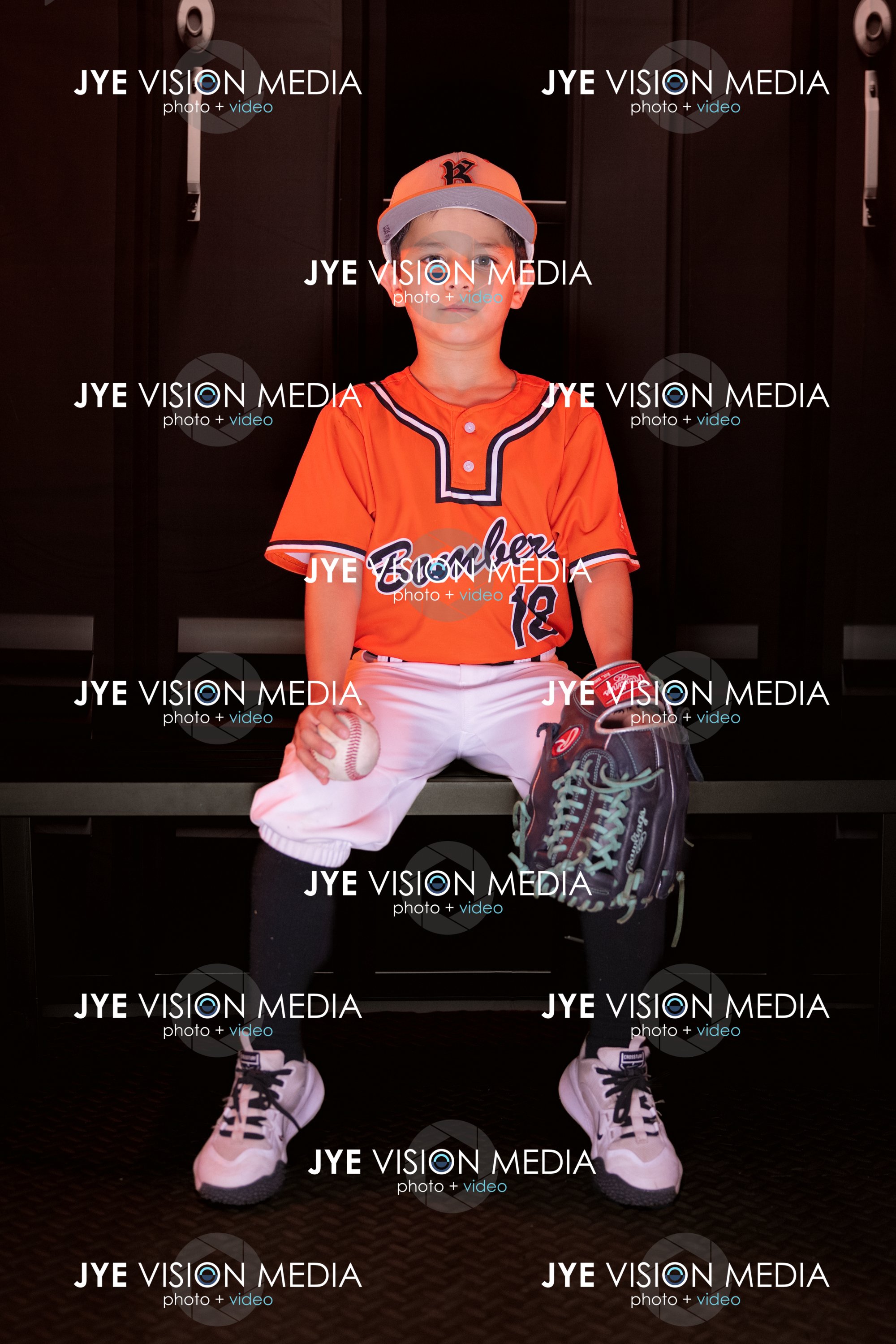 8U White