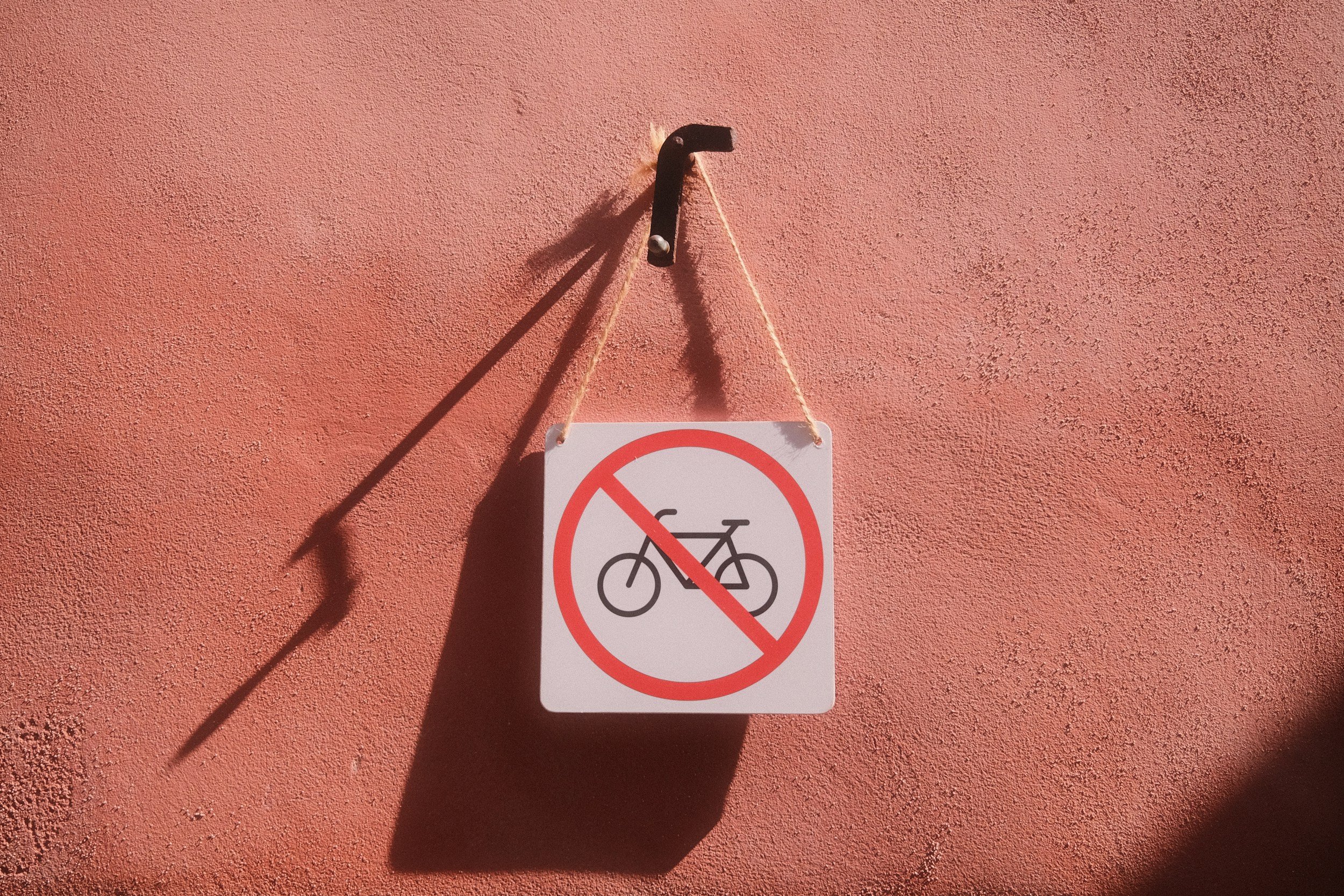 Contempt of Court in Missouri Family Law: Can You Enforce Custody and Extracurricular Expense Orders?