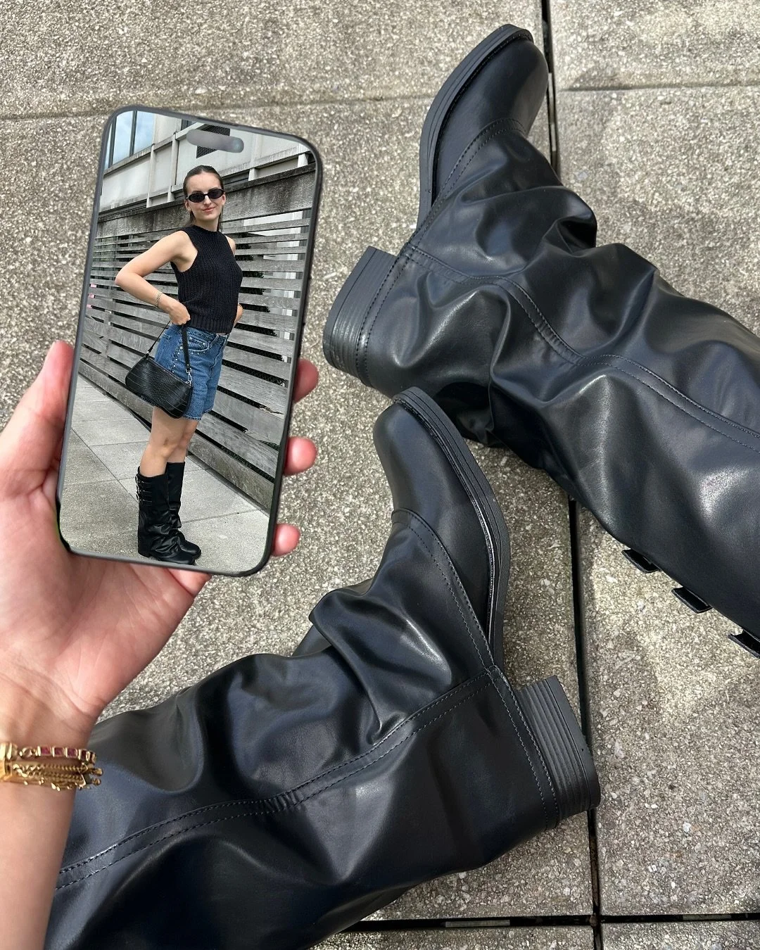 Just me and my cute @justfabonline boots 🖤 these def should be on your wi$h li$t ;) 

#justfabpartner #jfrobbieboot