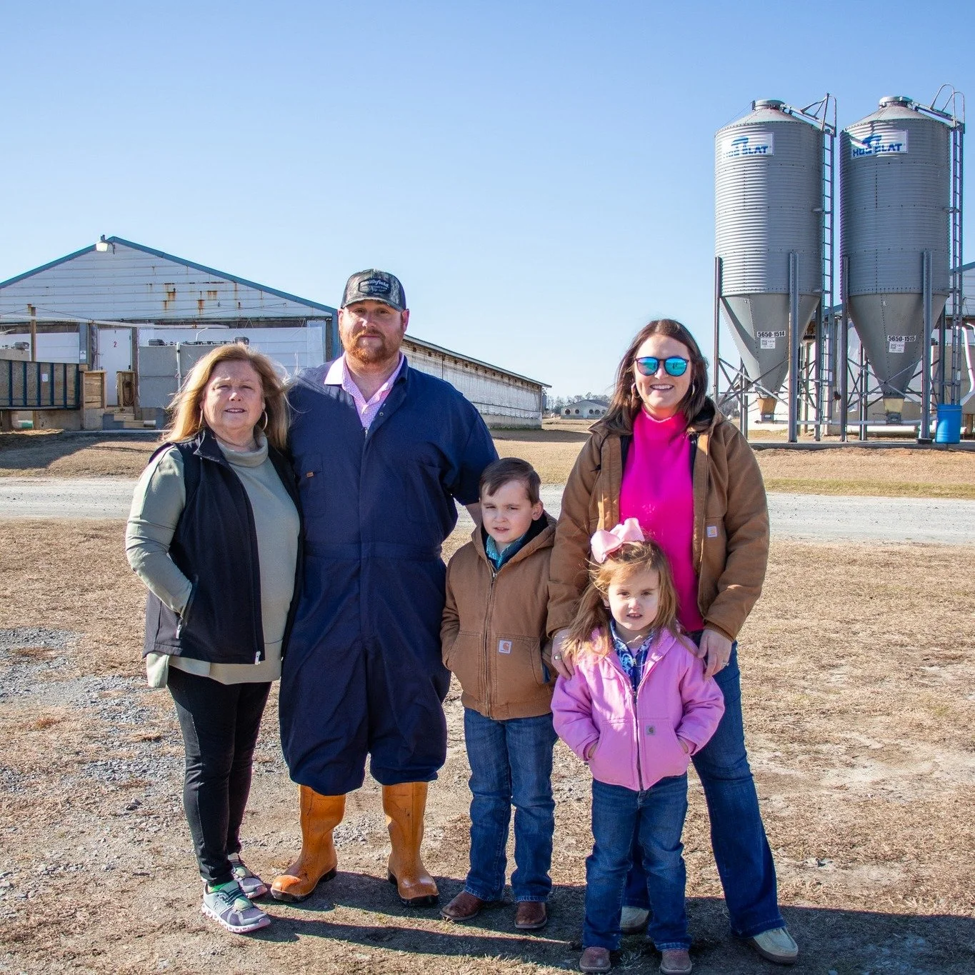 Happy Mother's Day to all of mamas raising the next generation of agriculture leaders. 

They have THE most important job. Let's support them. Let's encourage them. Let's love them.

Thank you mamas for ALL that you do.

💐💕🐷

#MothersDay #MothersD