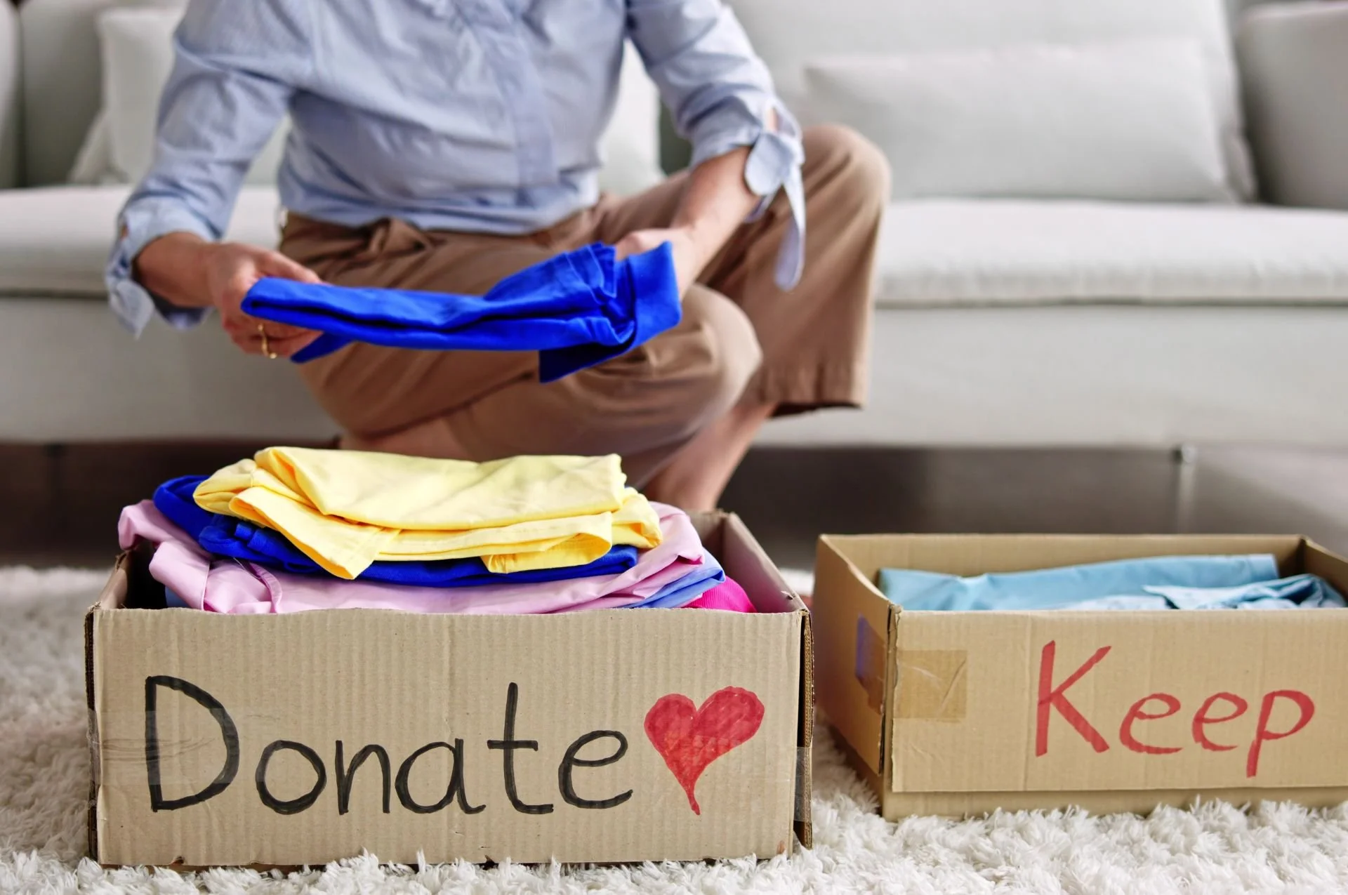 How to Start Decluttering When You Feel Overwhelmed