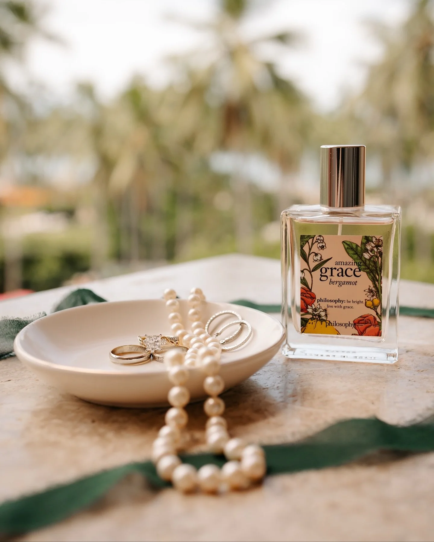 My goal is to share even more of the weddings I do, so no better way to start than to share (some of) Brisa and James&rsquo; Details + Getting Ready photos ❤️

These two are SO LOVED and that shines through in the pictures throughout their day, but e