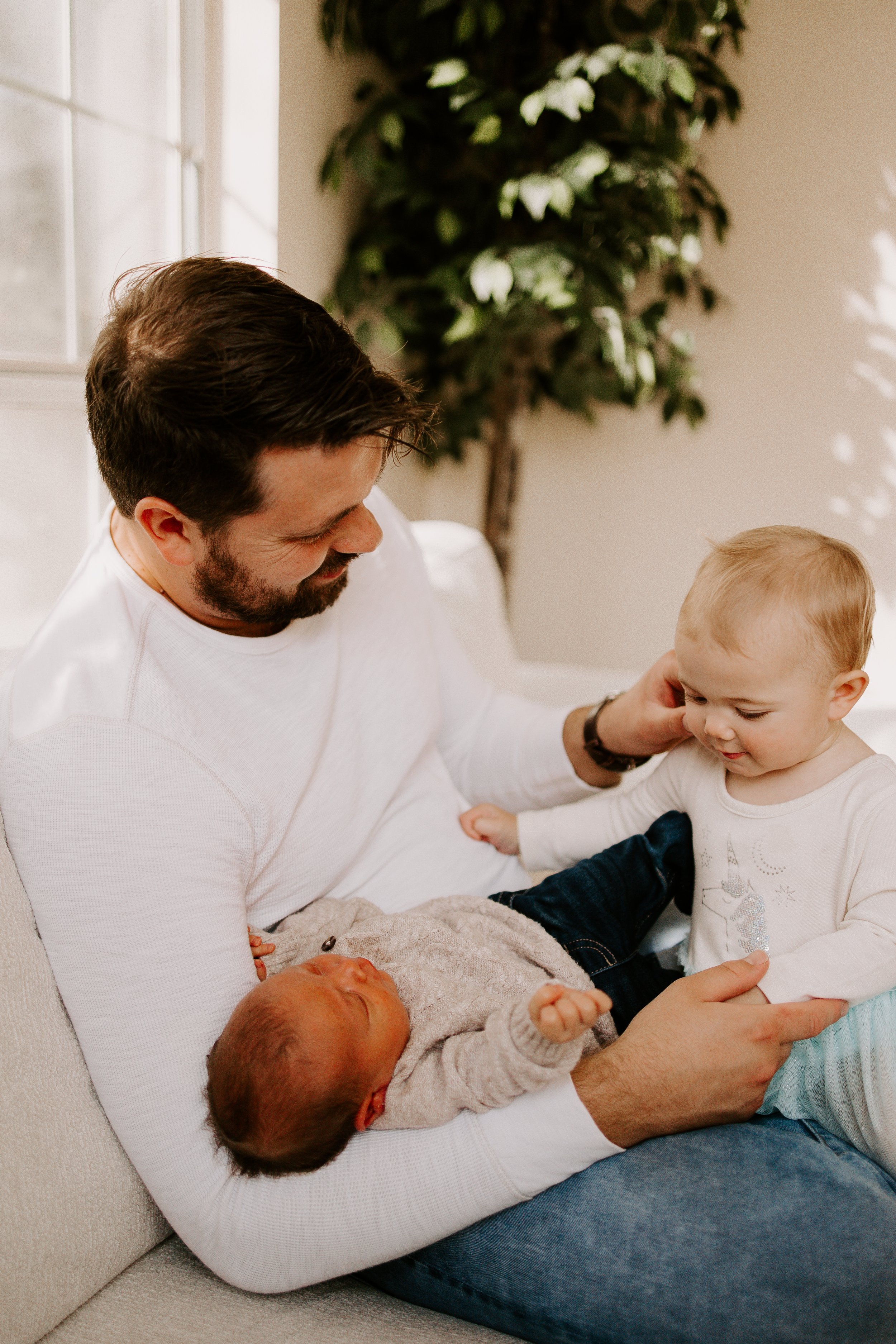 CalebSchawlNewborns-092.jpg