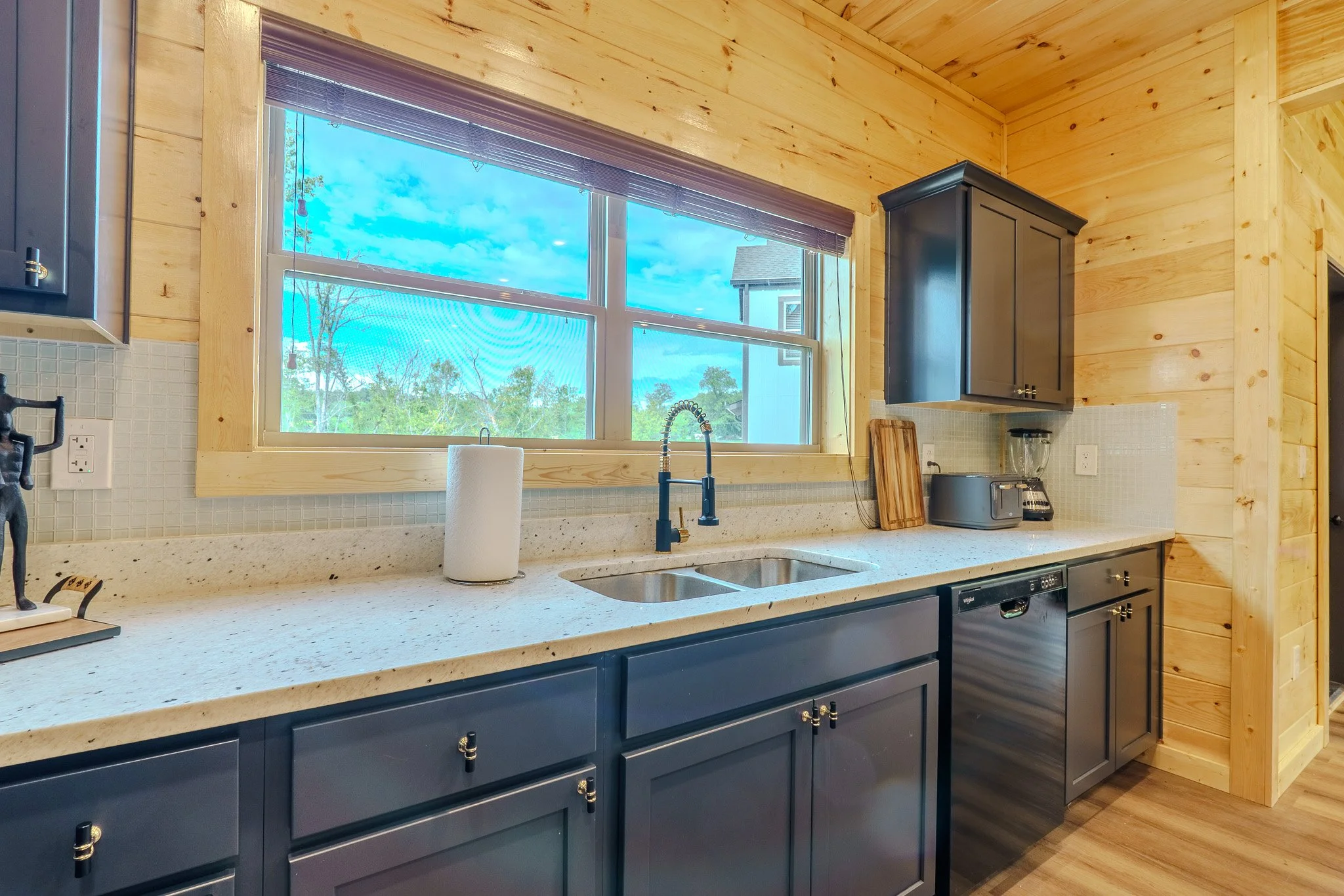 DSC05155-HDR.jpg