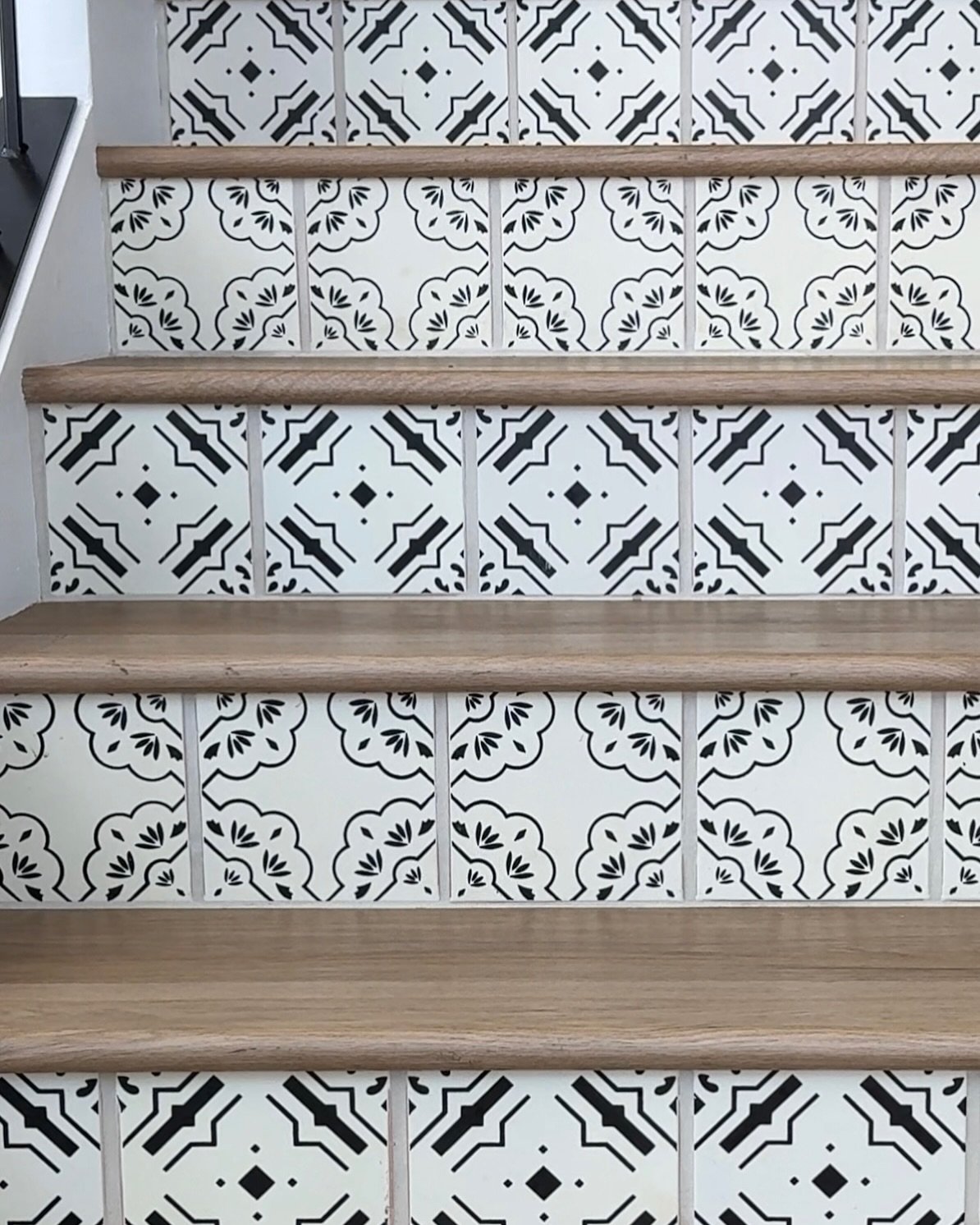 The ONE thing I can&rsquo;t live without as an Interior Designer &bull;&bull; TILE &bull;&bull; Specifically handmade &amp; hand painted. Artisan tiles add so much character to a space and really set the tone for our interiors.

Save this list for a 