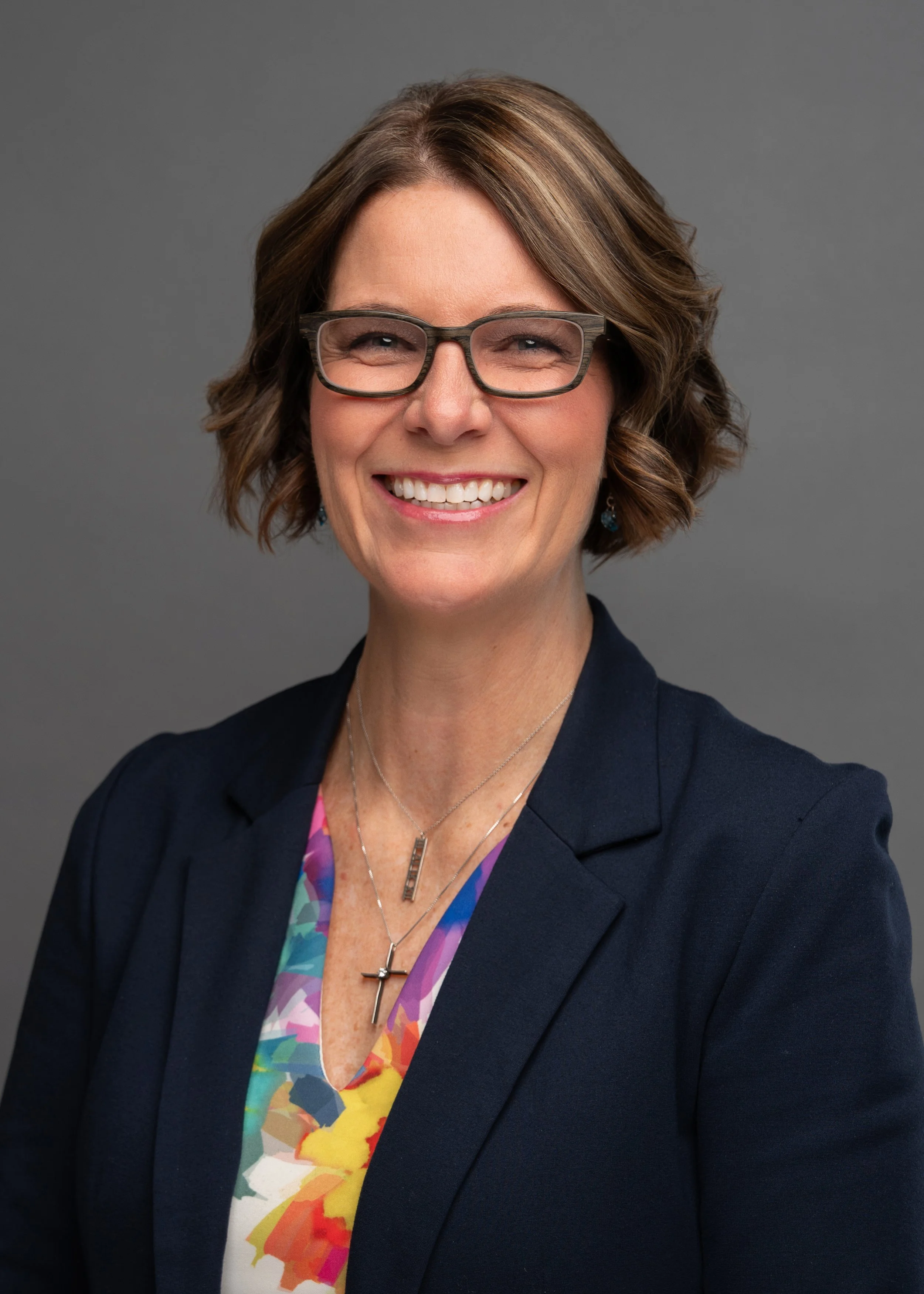 Okotoks Mayor Tanya Thorn headshot photo by Converge Studios