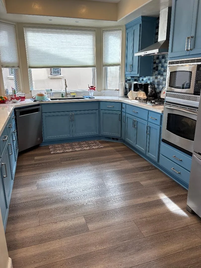 KITCHEN TILE &
 CABINET INSTALL 