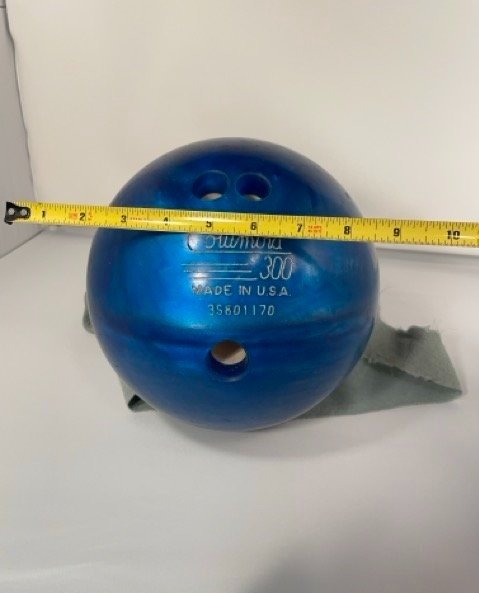 Columbia bowling ball with ruler